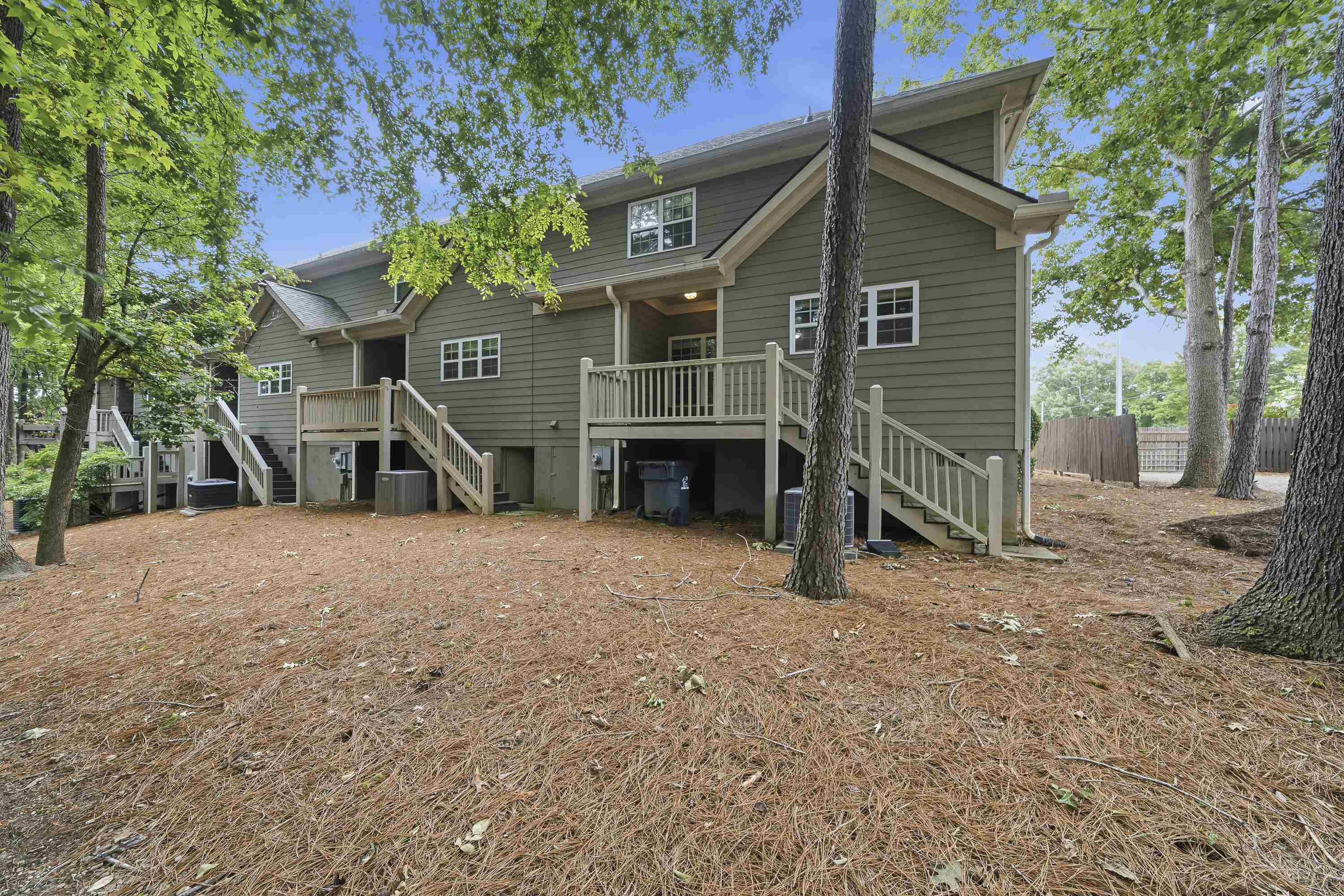 101 PORT LAZ LANE