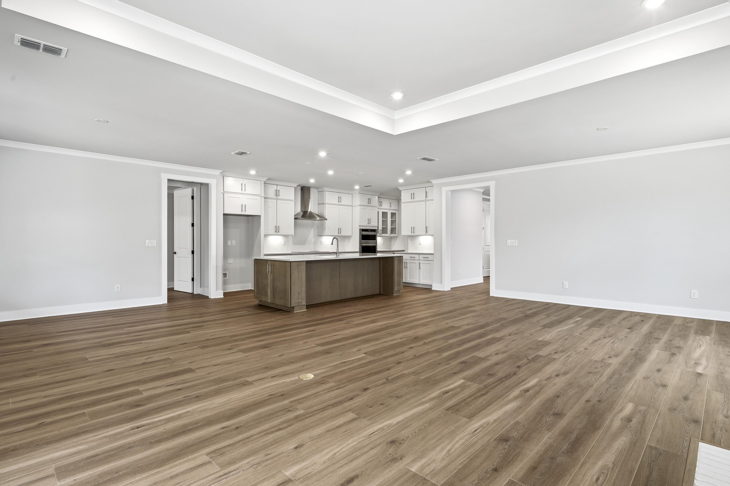 1403 CANOE DRIVE