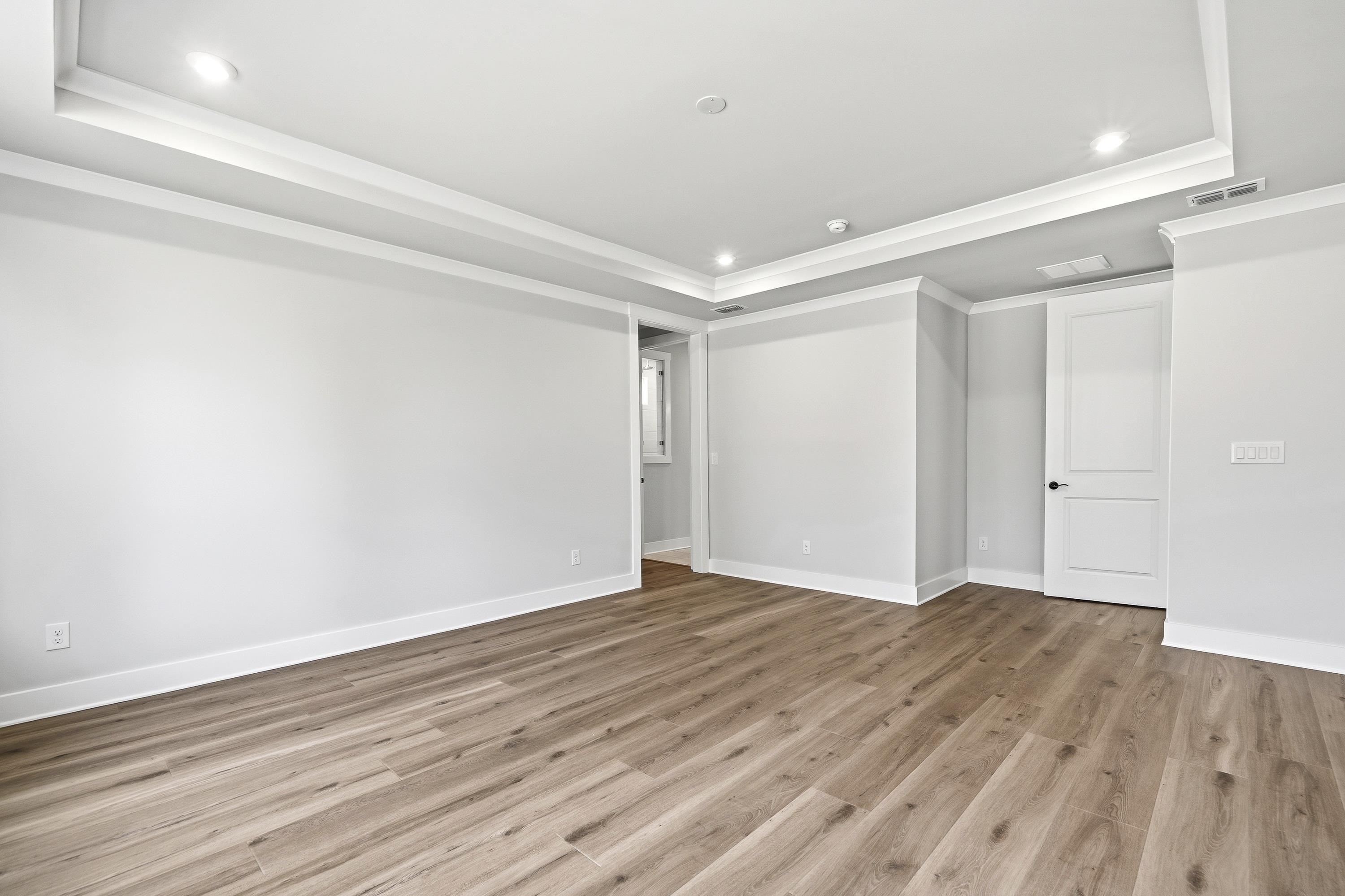 1403 CANOE DRIVE