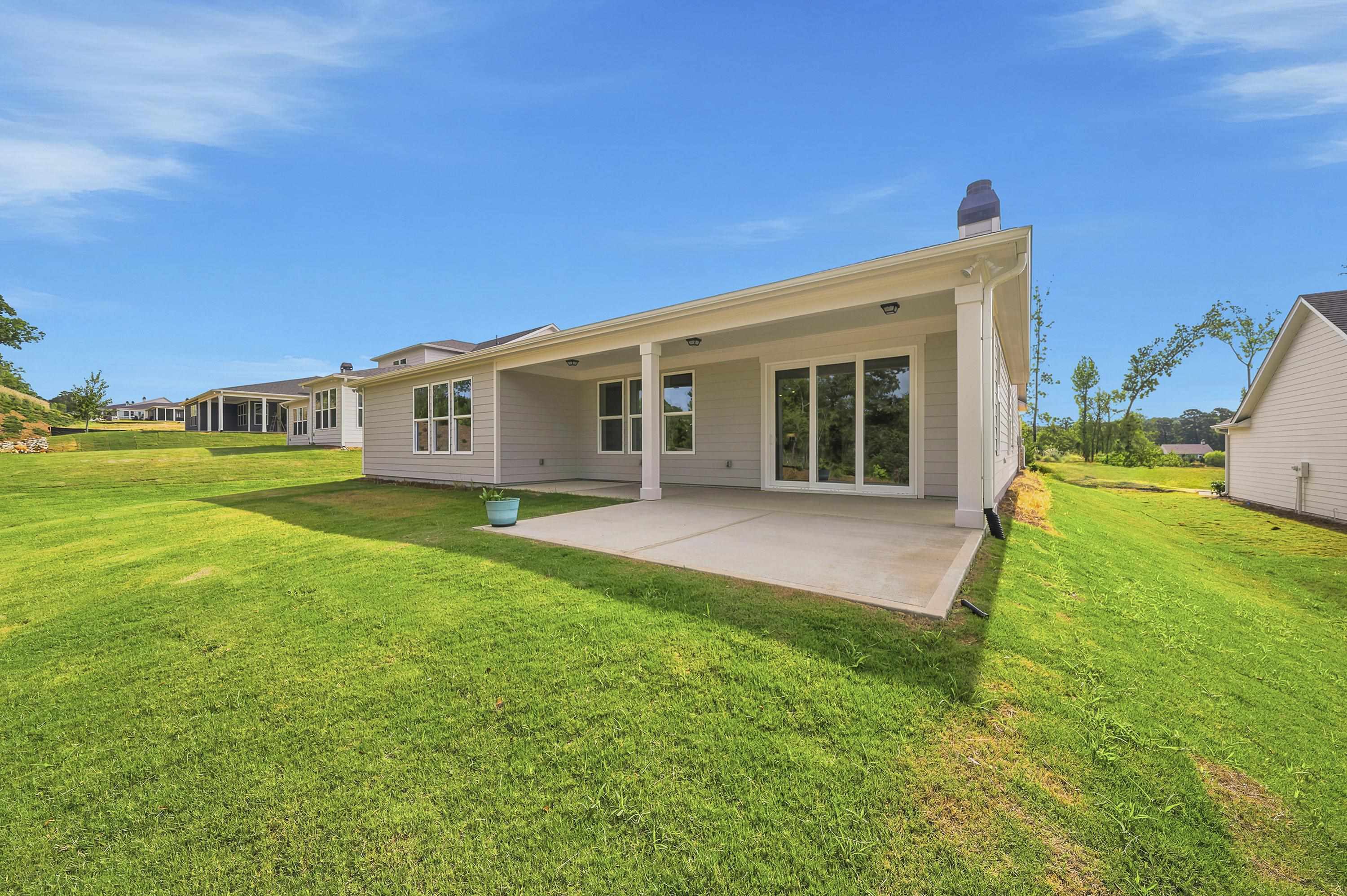 1403 CANOE DRIVE
