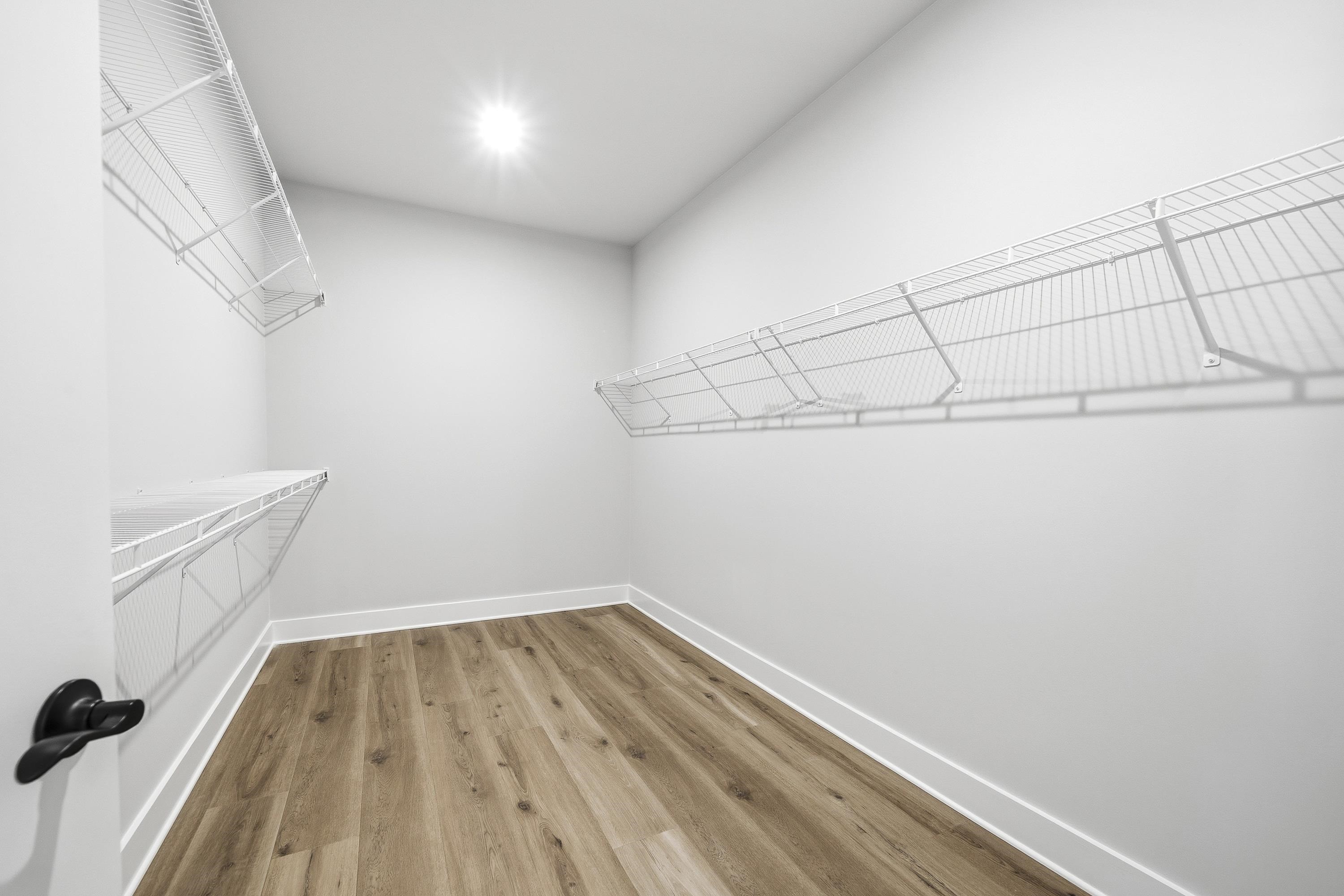 1403 CANOE DRIVE