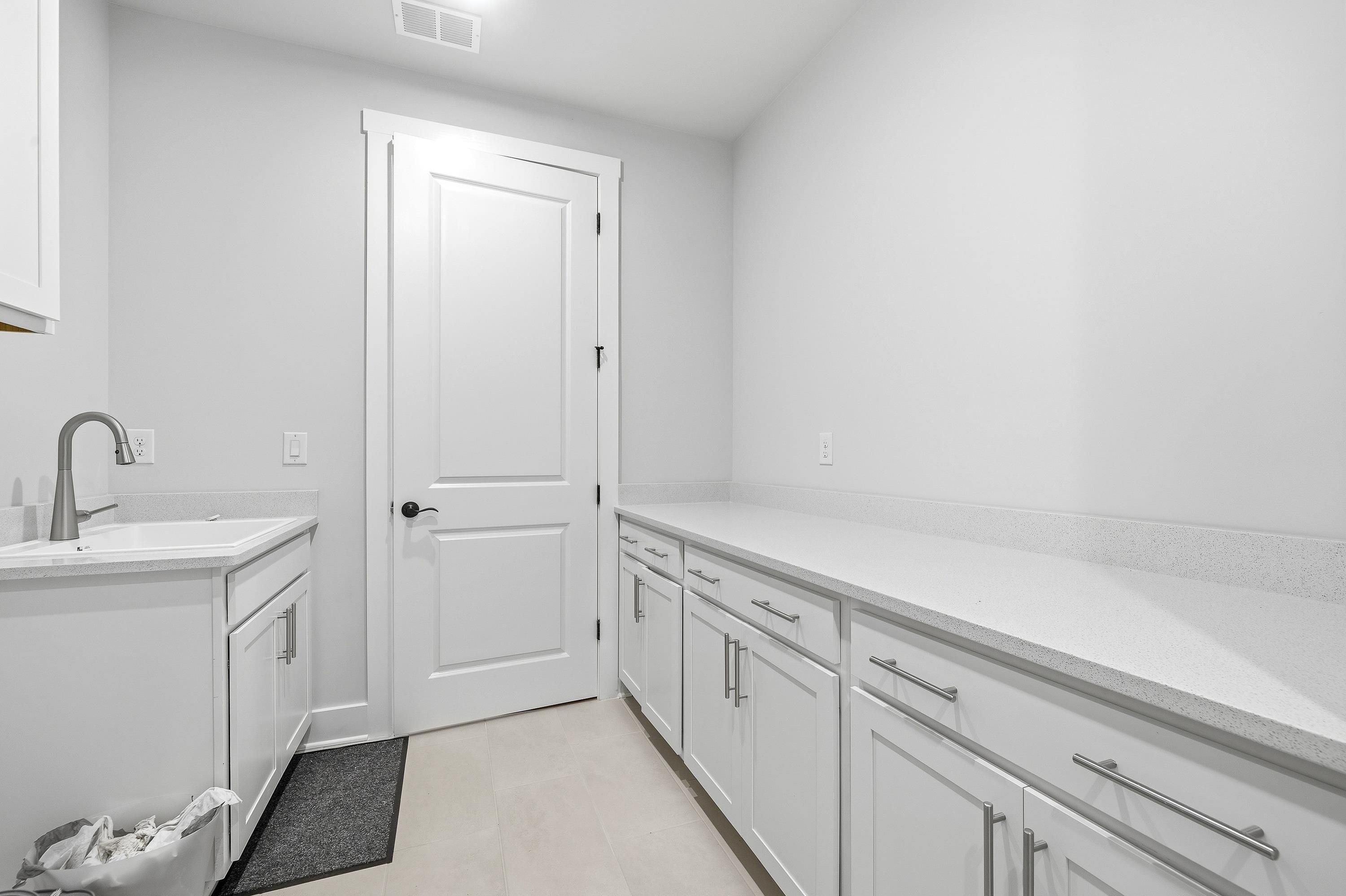 1403 CANOE DRIVE