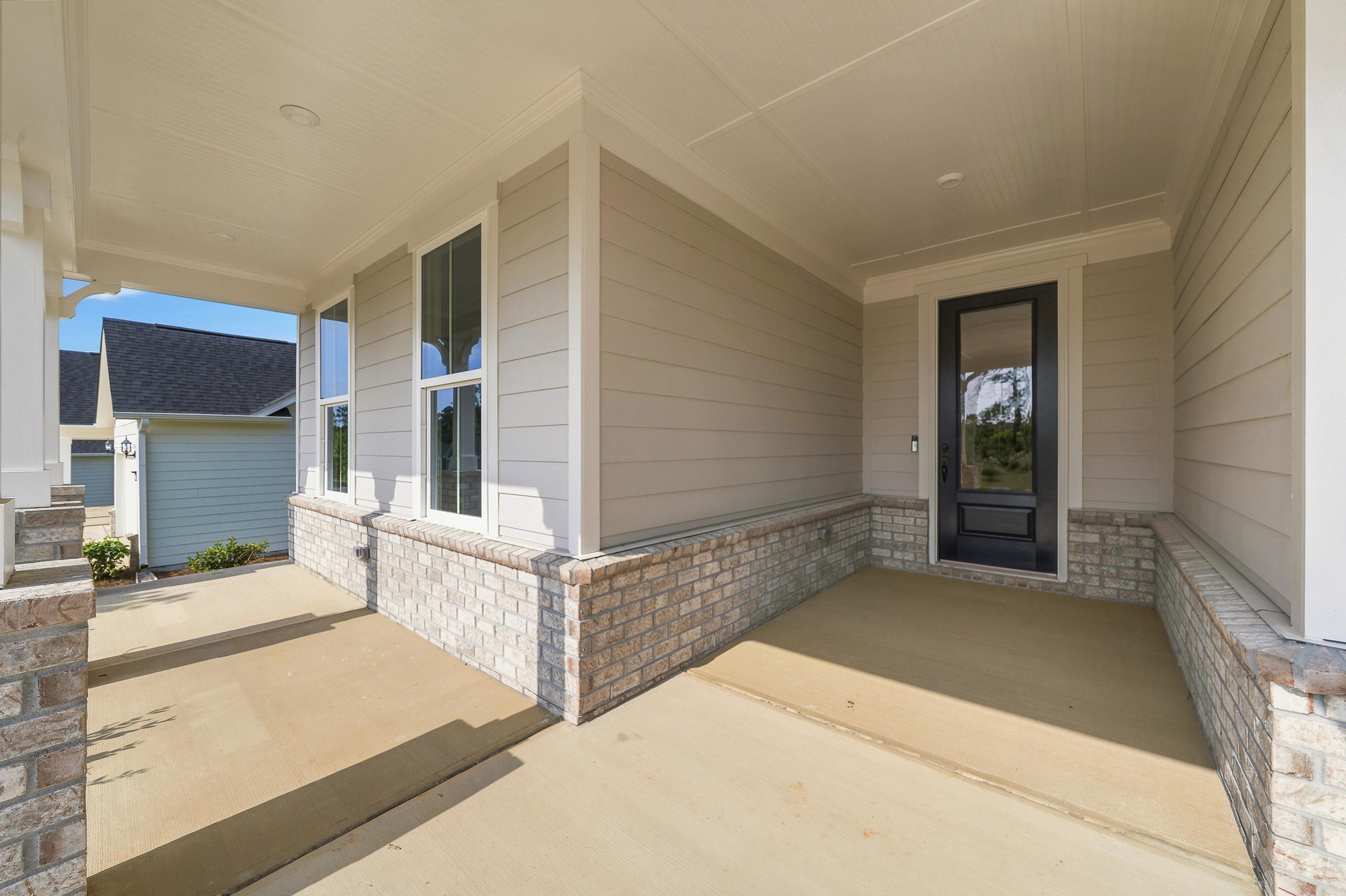 1403 CANOE DRIVE