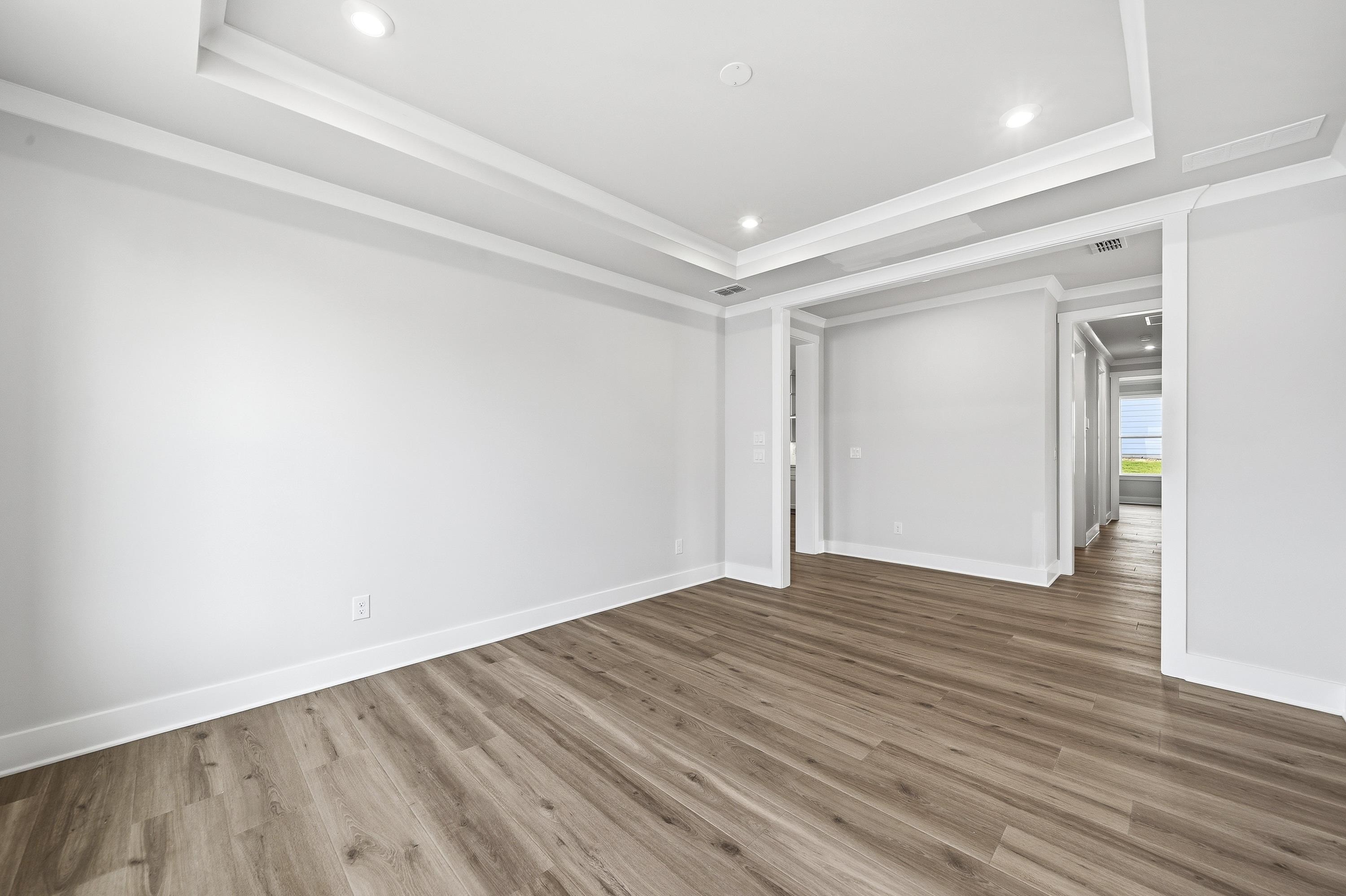 1403 CANOE DRIVE
