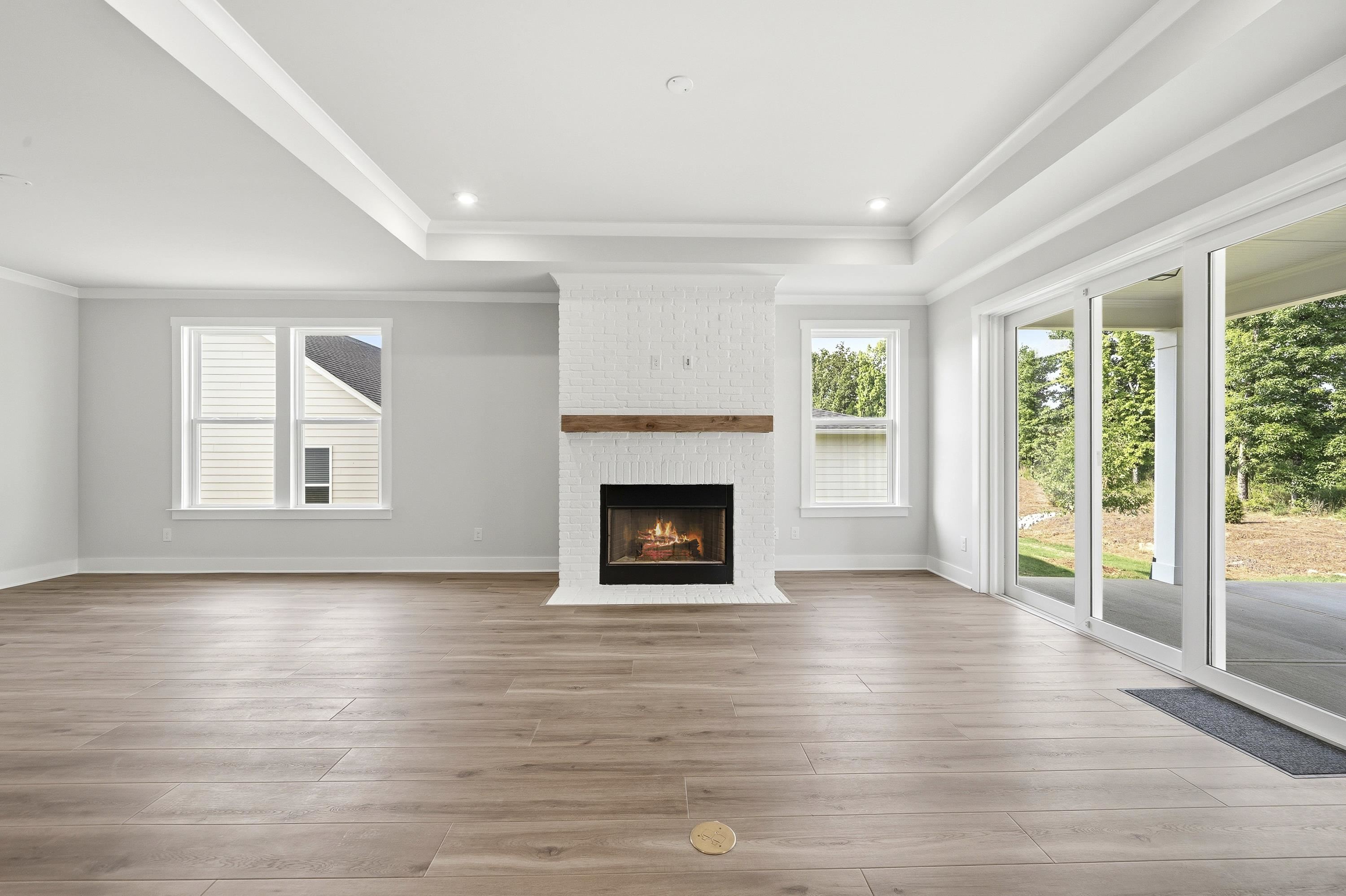 1403 CANOE DRIVE