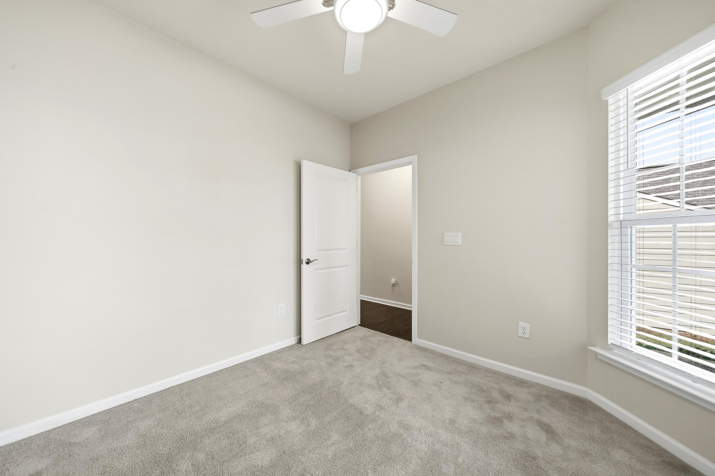 1141 SOUTHERN PINE ROAD