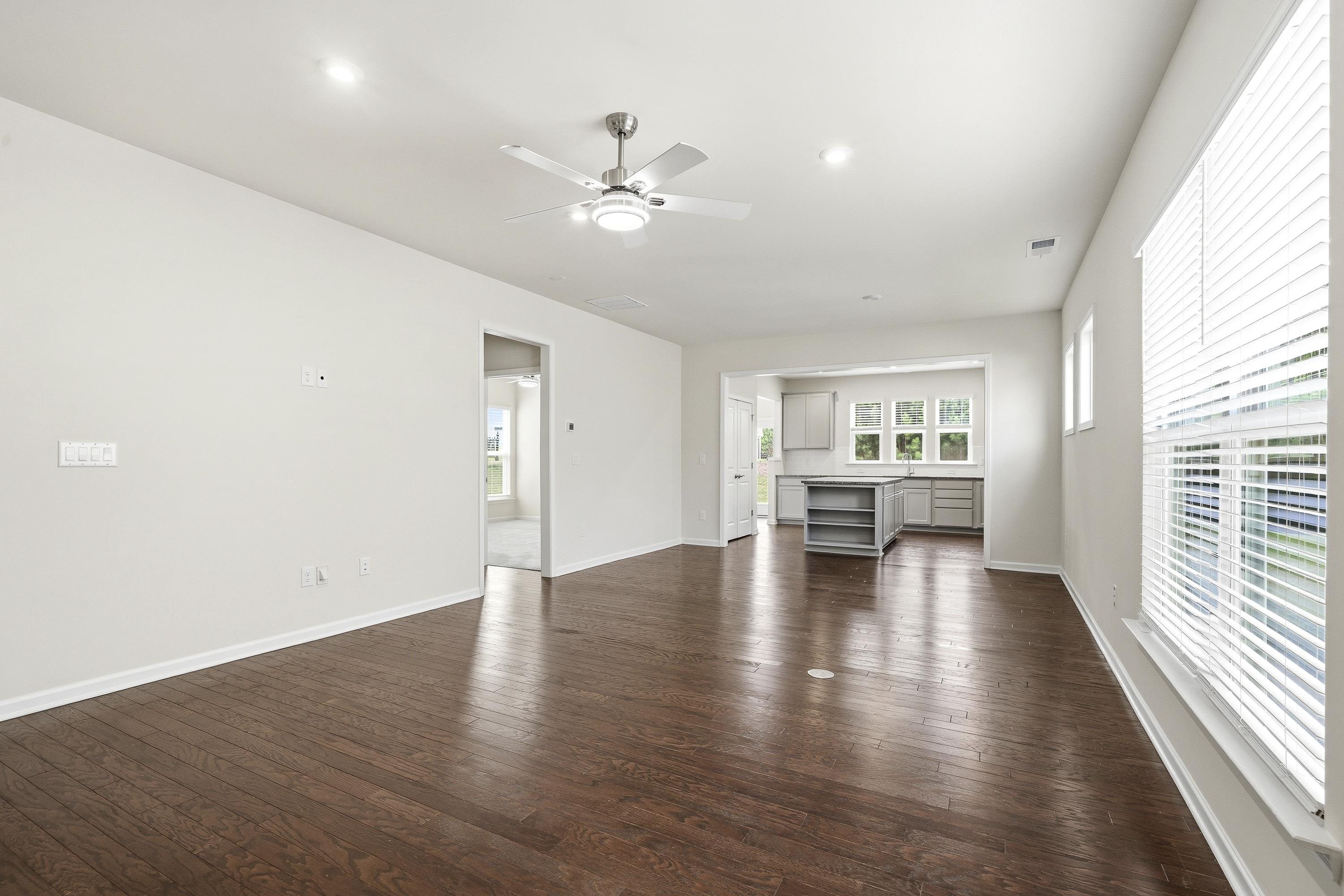 1141 SOUTHERN PINE ROAD