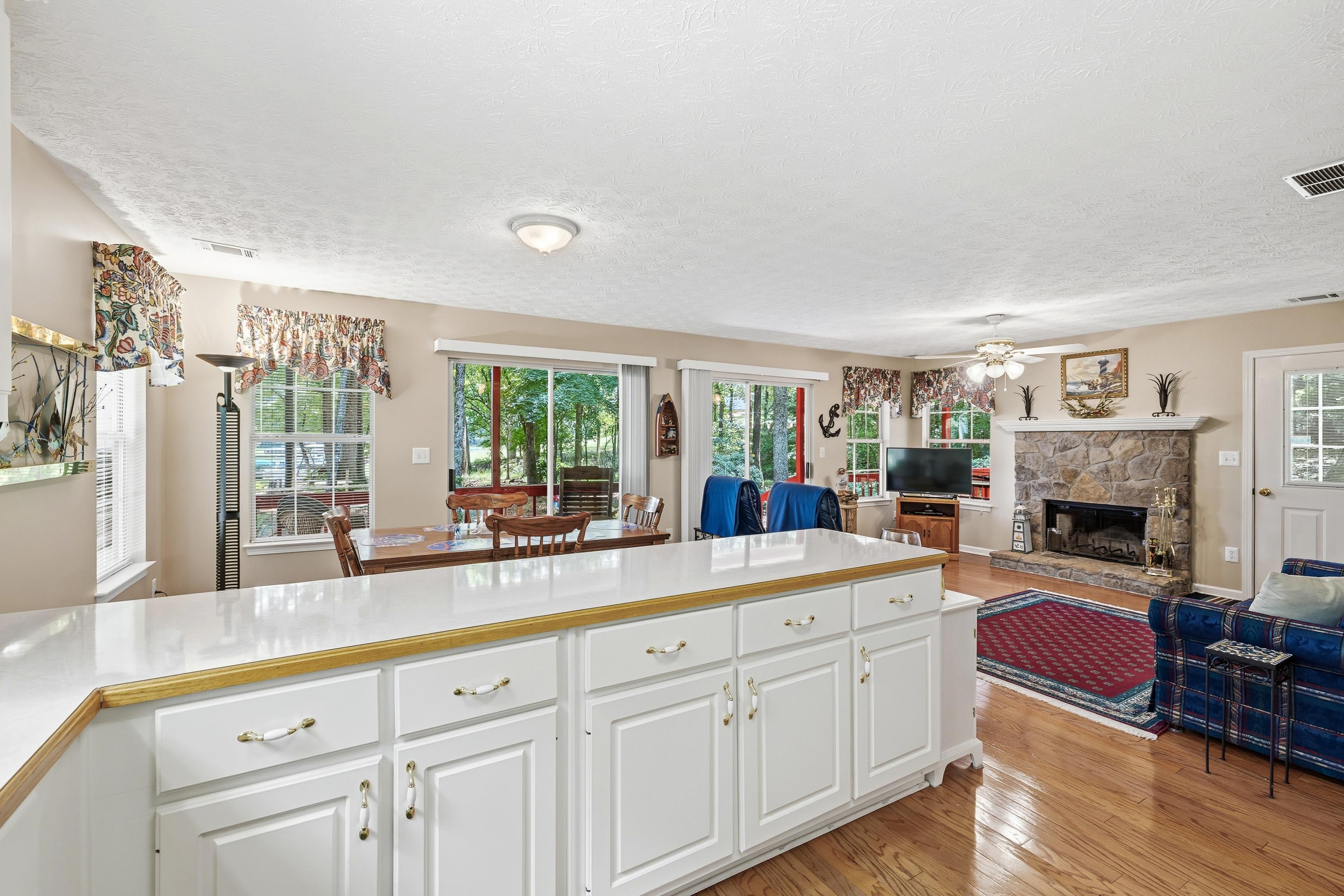 198 WINDING RIVER ROAD