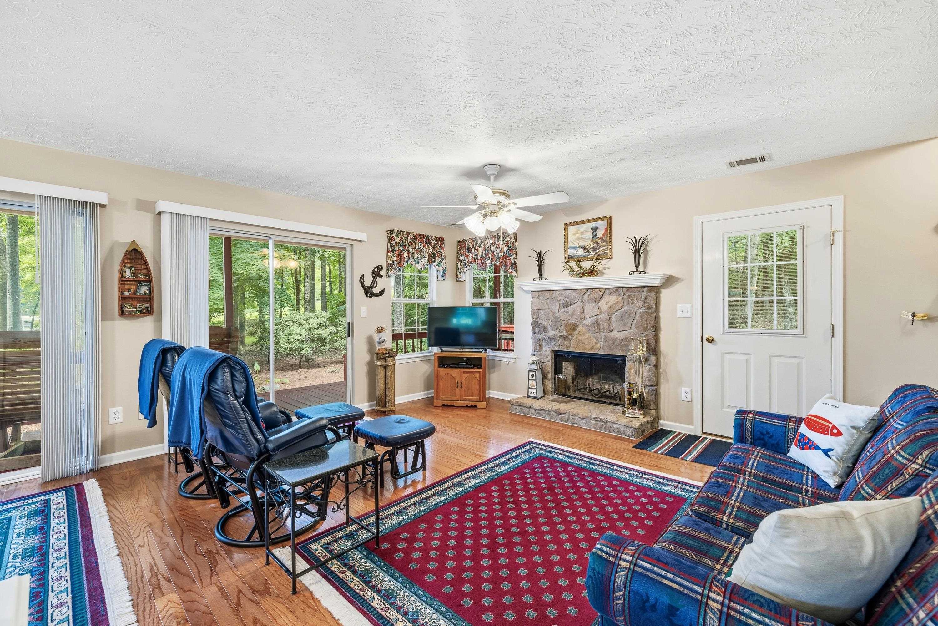 198 WINDING RIVER ROAD