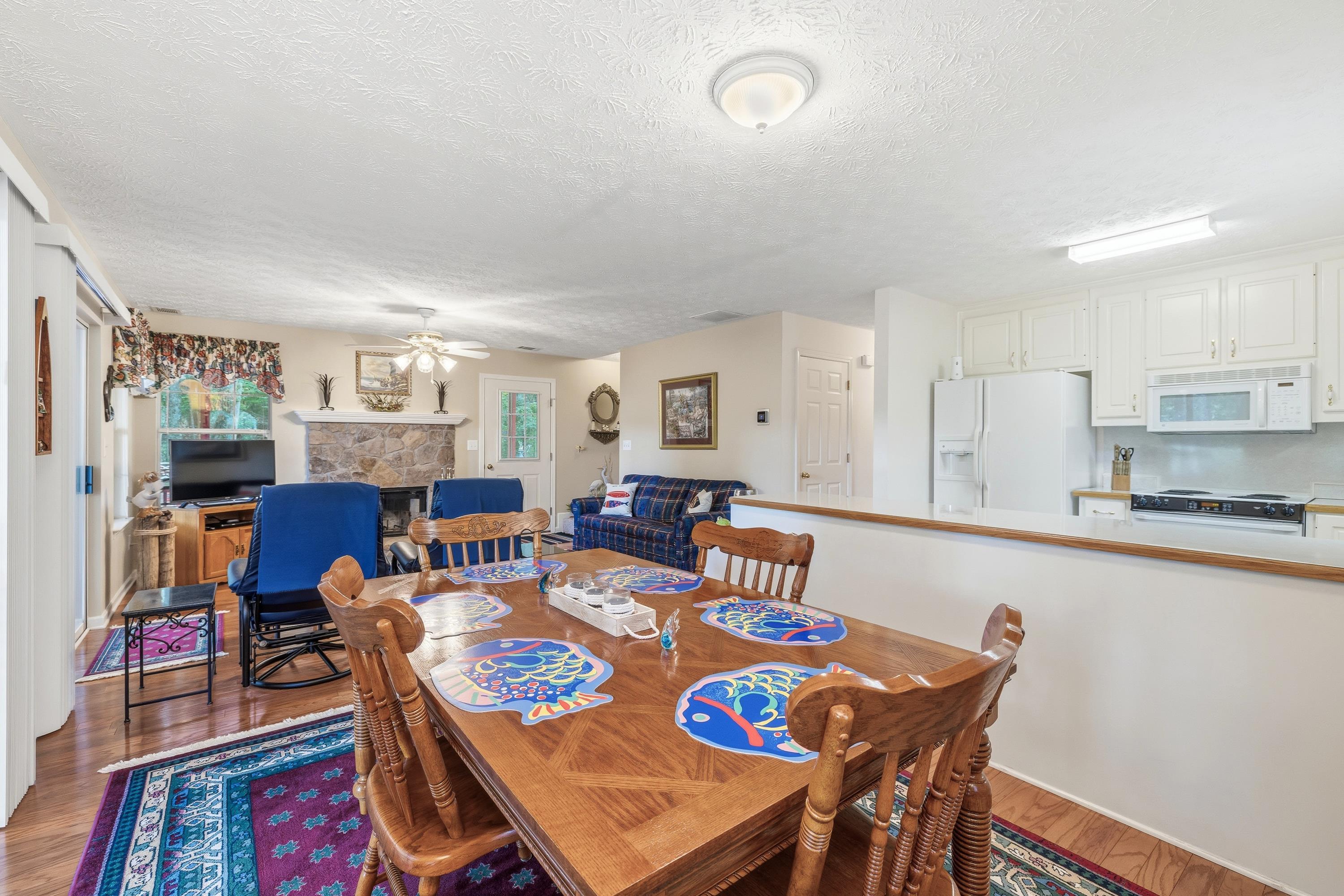 198 WINDING RIVER ROAD
