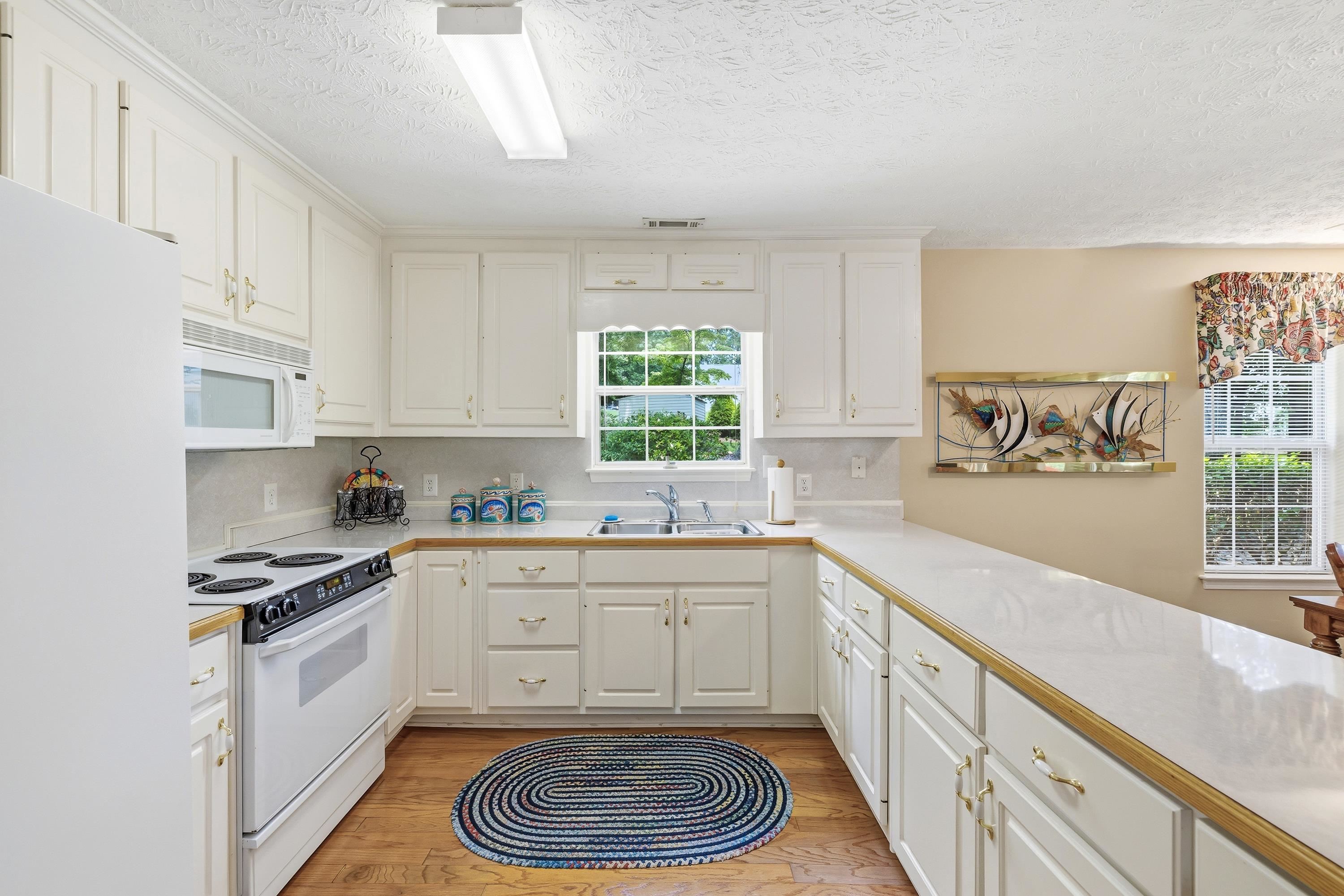 198 WINDING RIVER ROAD