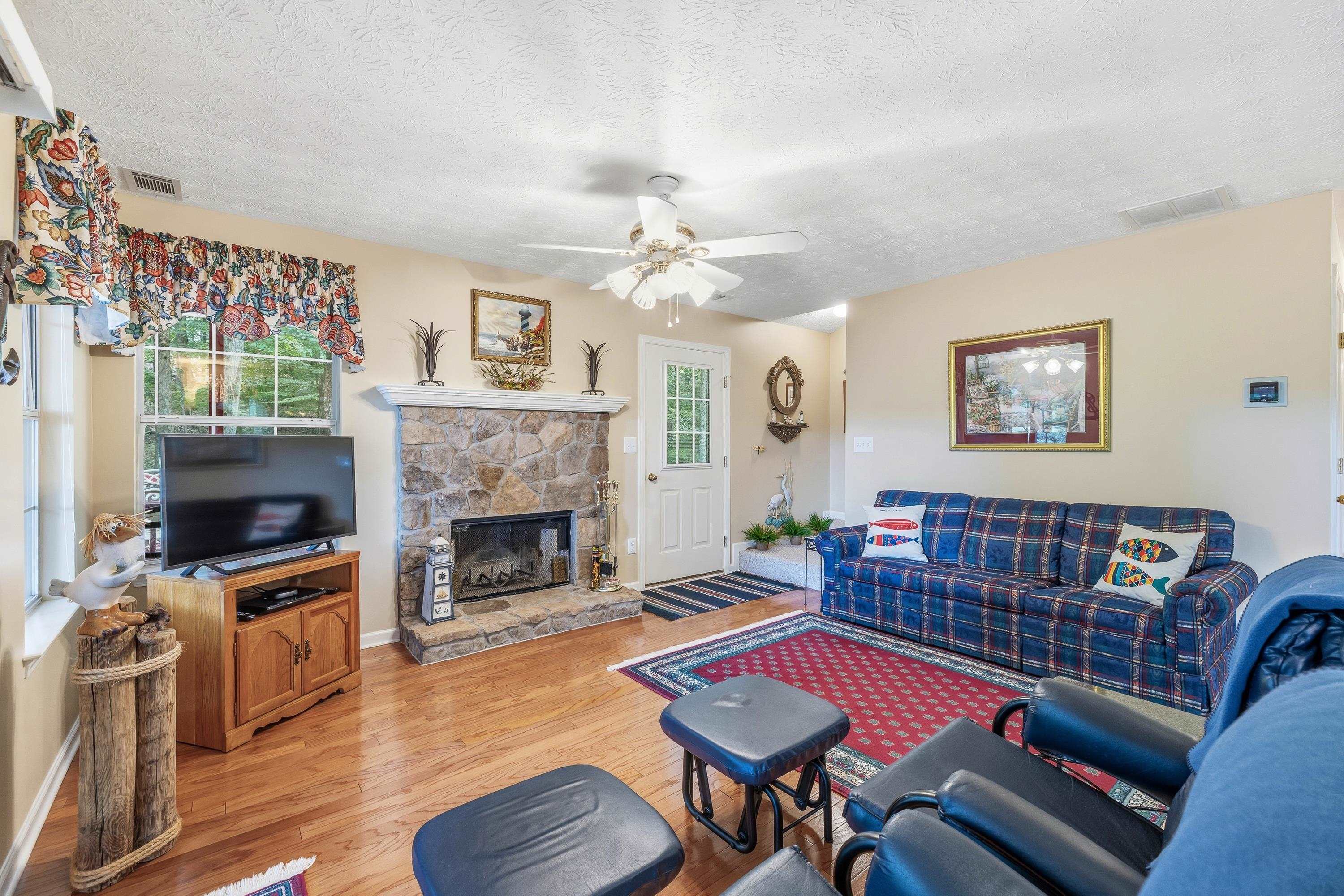 198 WINDING RIVER ROAD