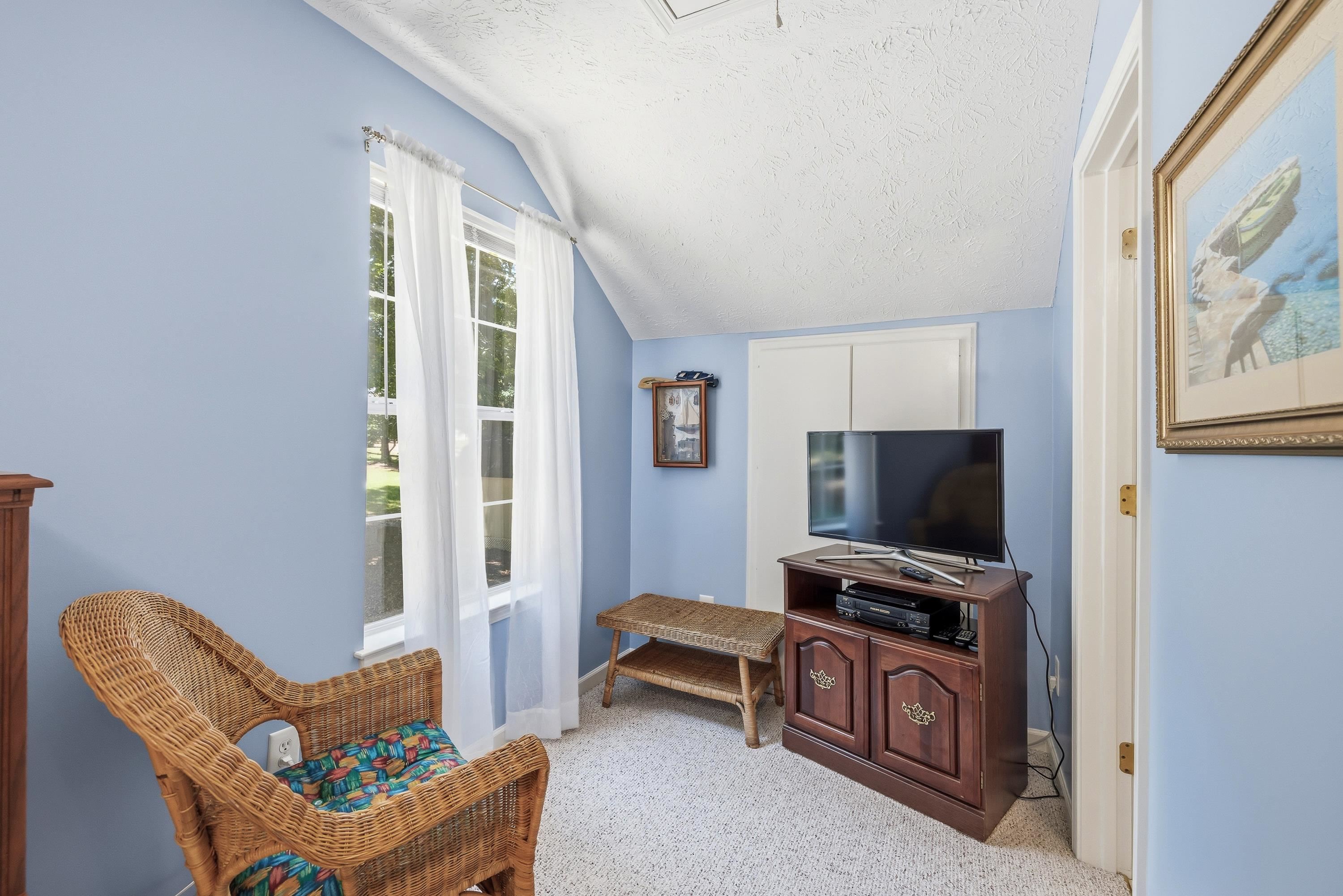 198 WINDING RIVER ROAD