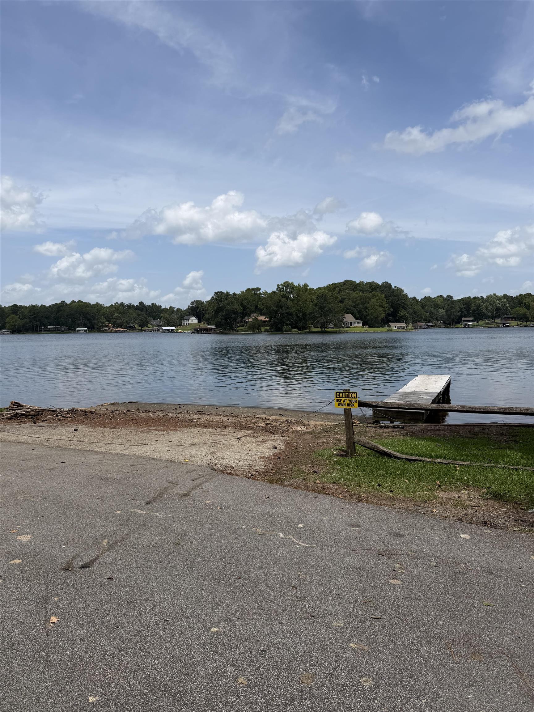 101 WILLOW COVE