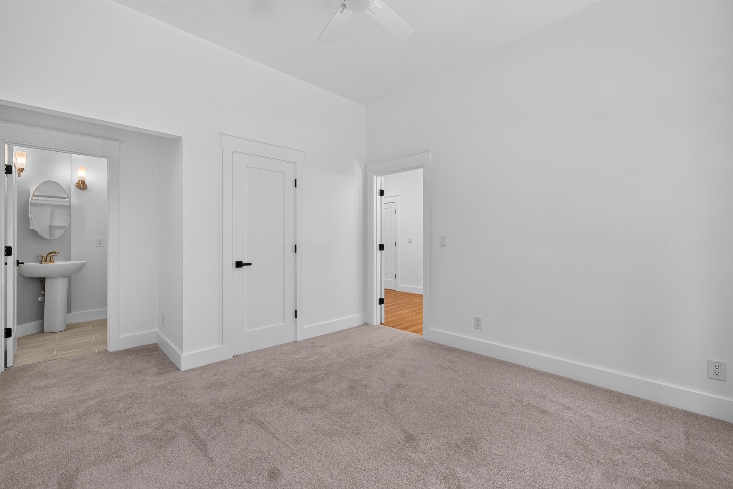 101 WILLOW COVE