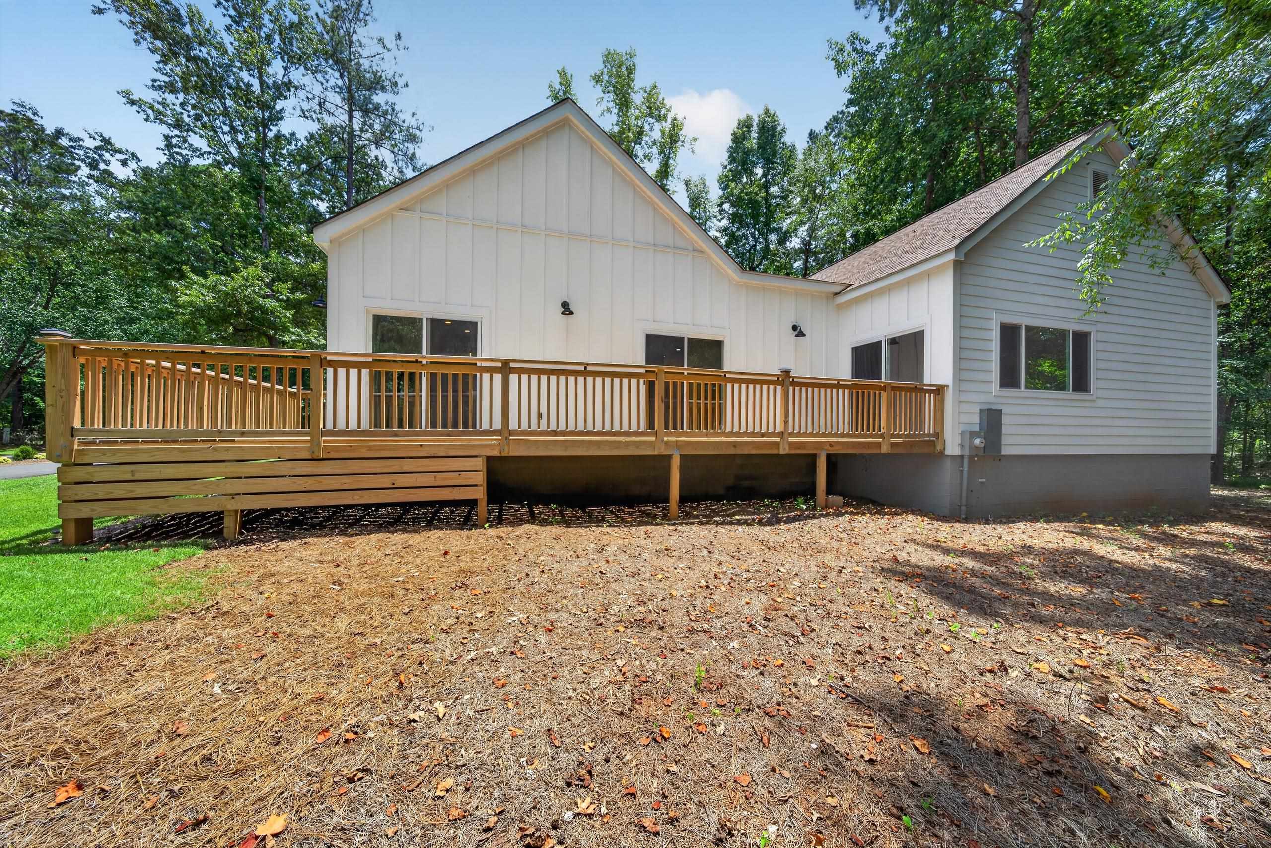101 WILLOW COVE
