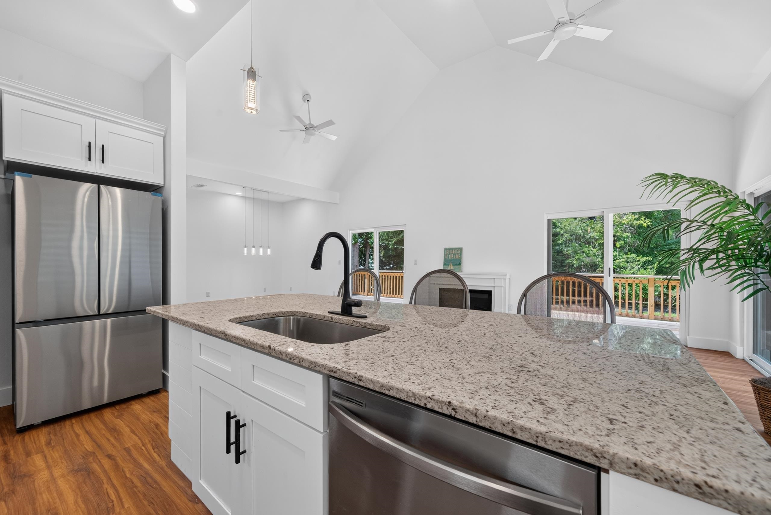101 WILLOW COVE