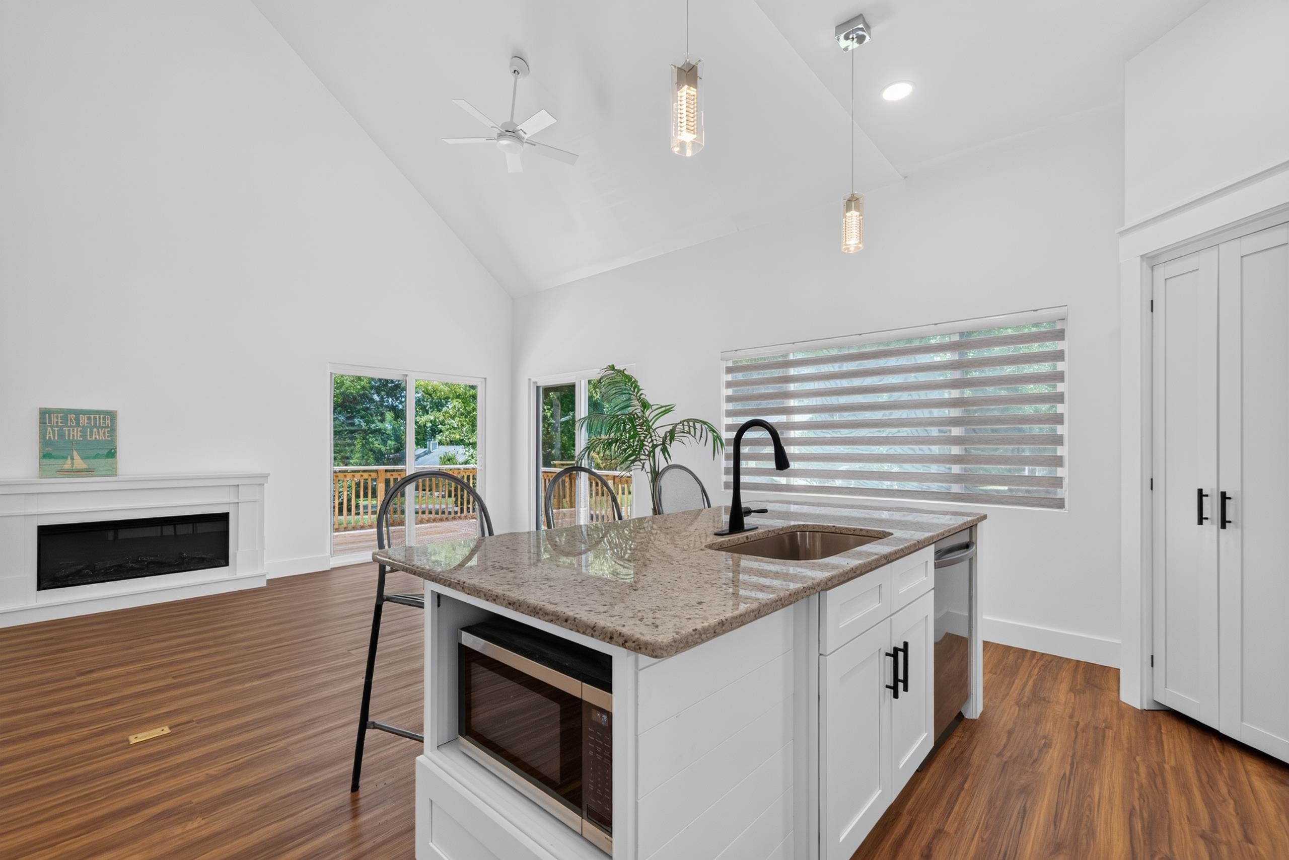 101 WILLOW COVE