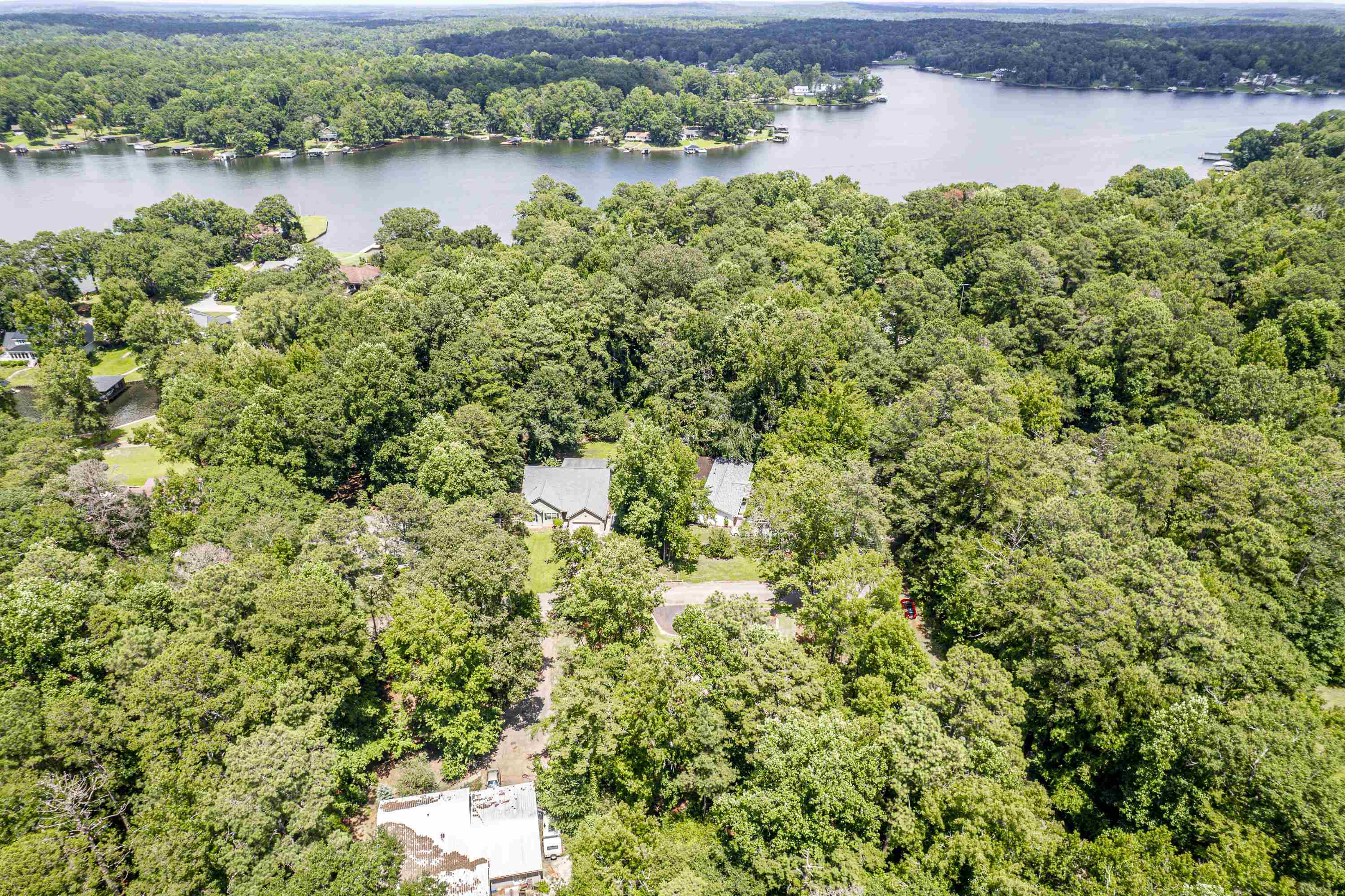 101 WILLOW COVE