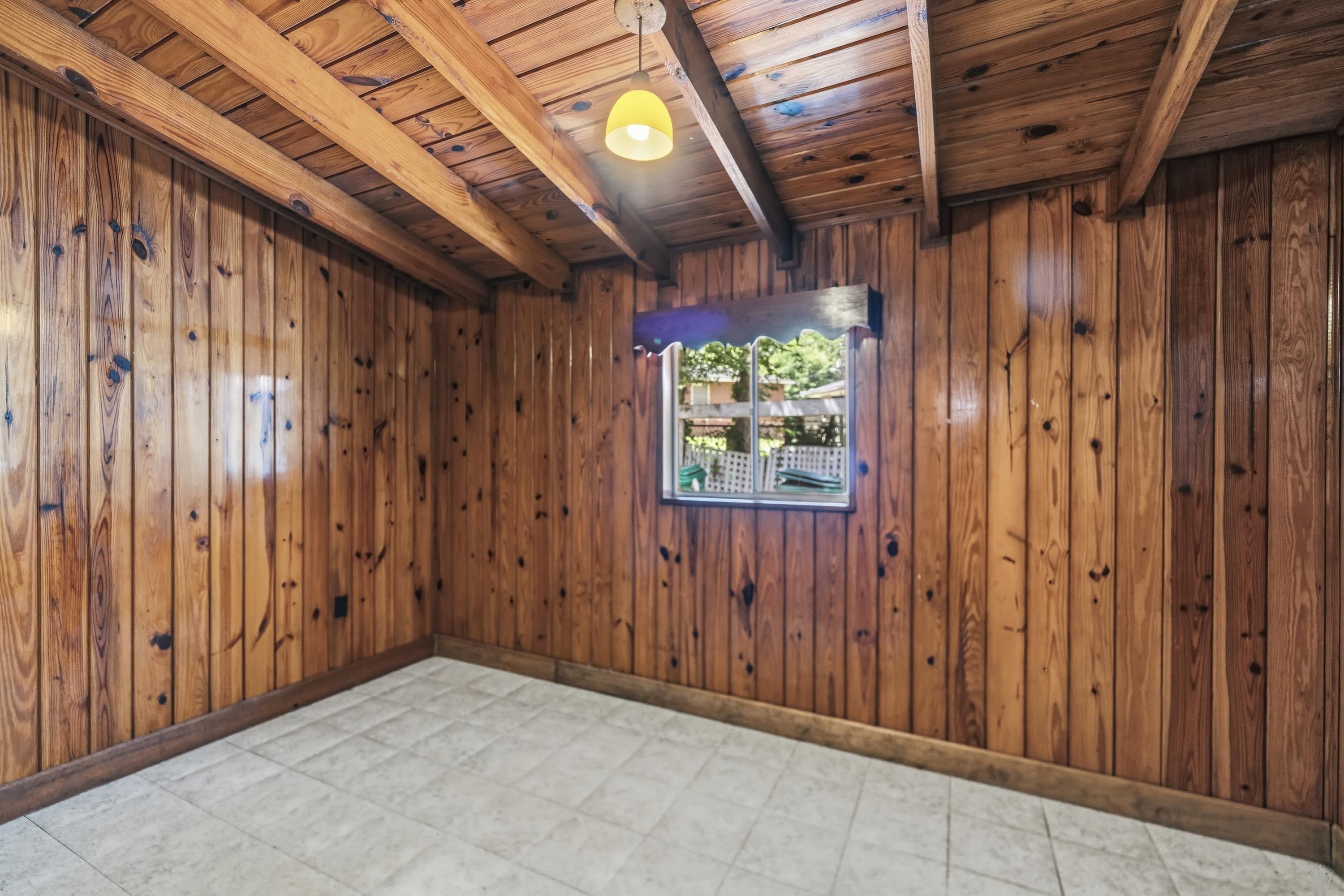 251 PINE AVENUE