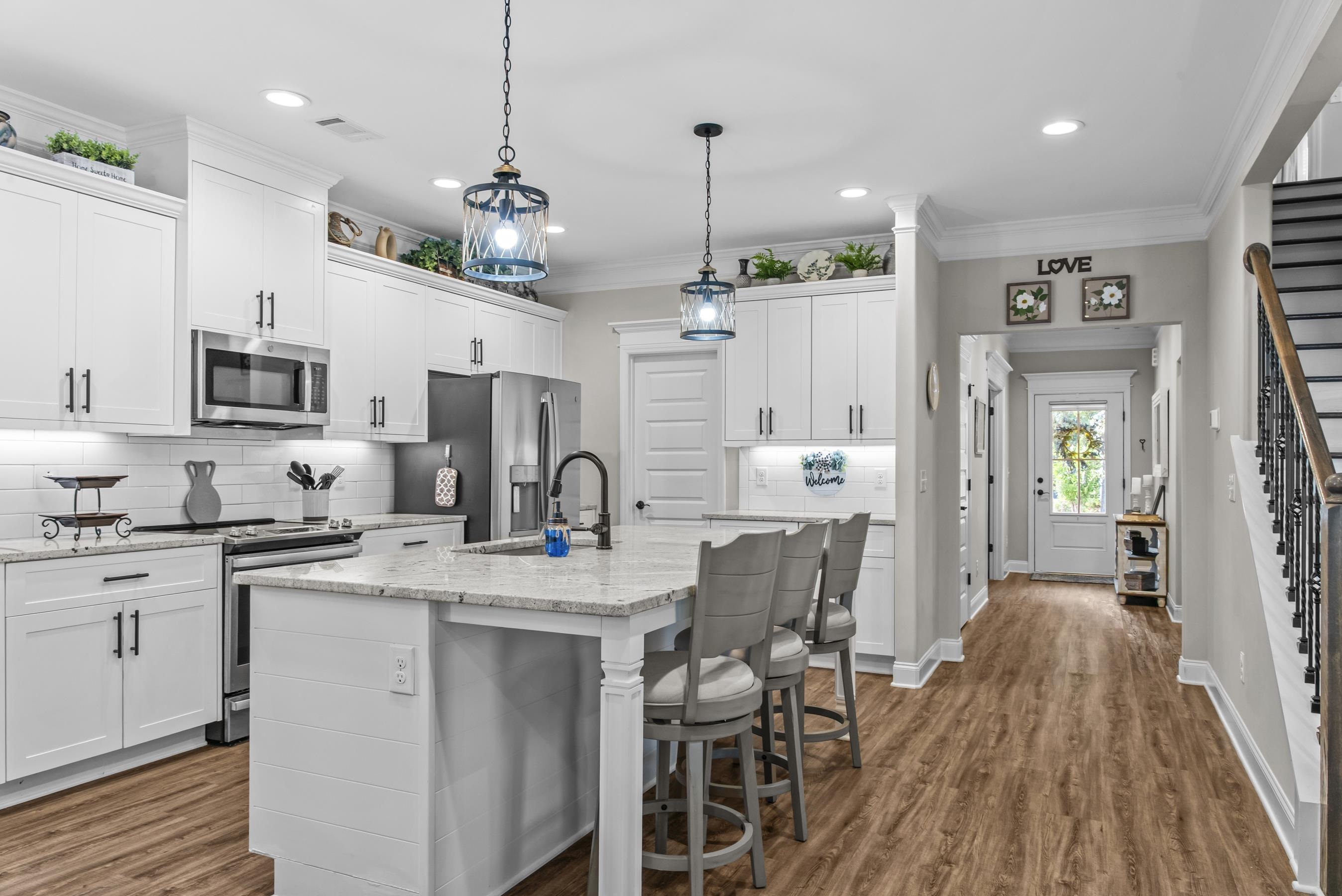 1540 CARRIAGE RIDGE DRIVE