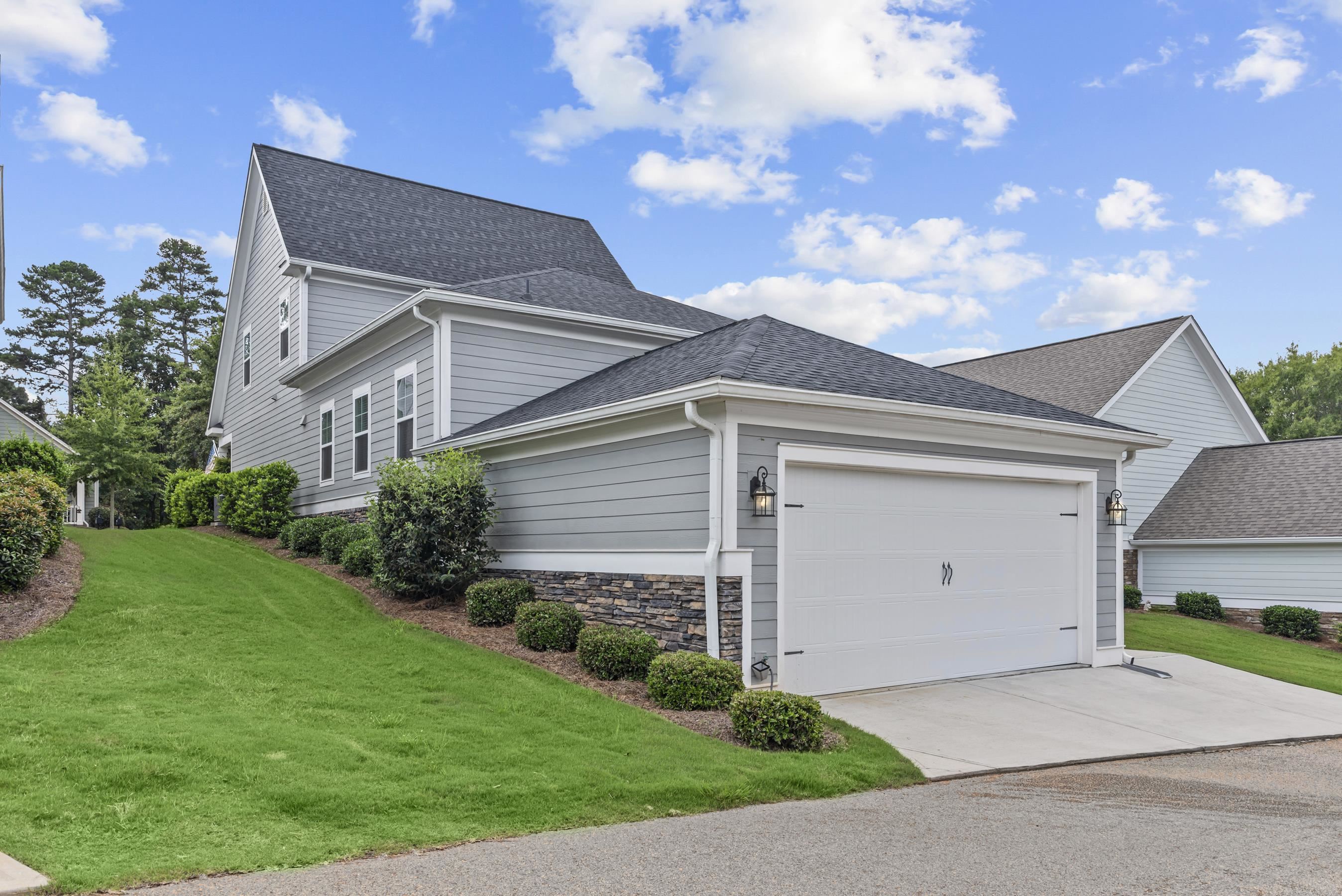 1540 CARRIAGE RIDGE DRIVE