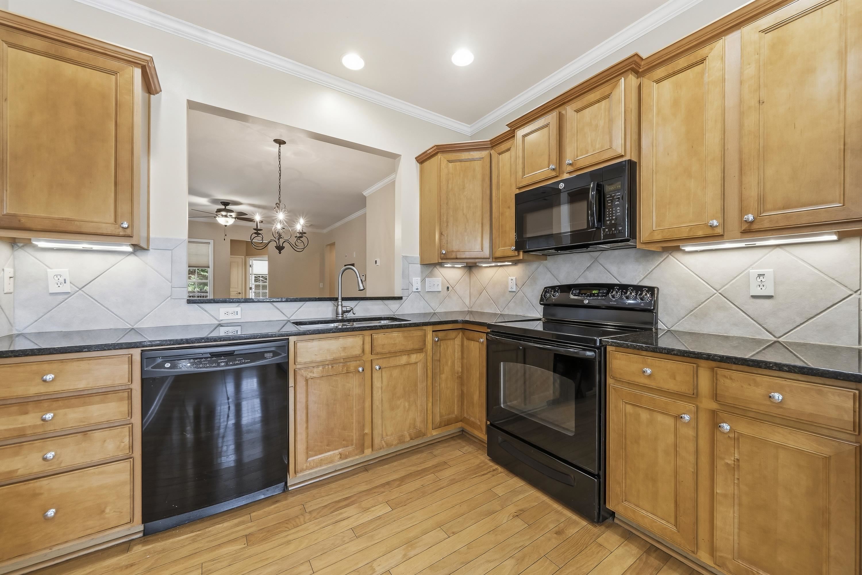 1371 SUMMER HOLLOW ROAD