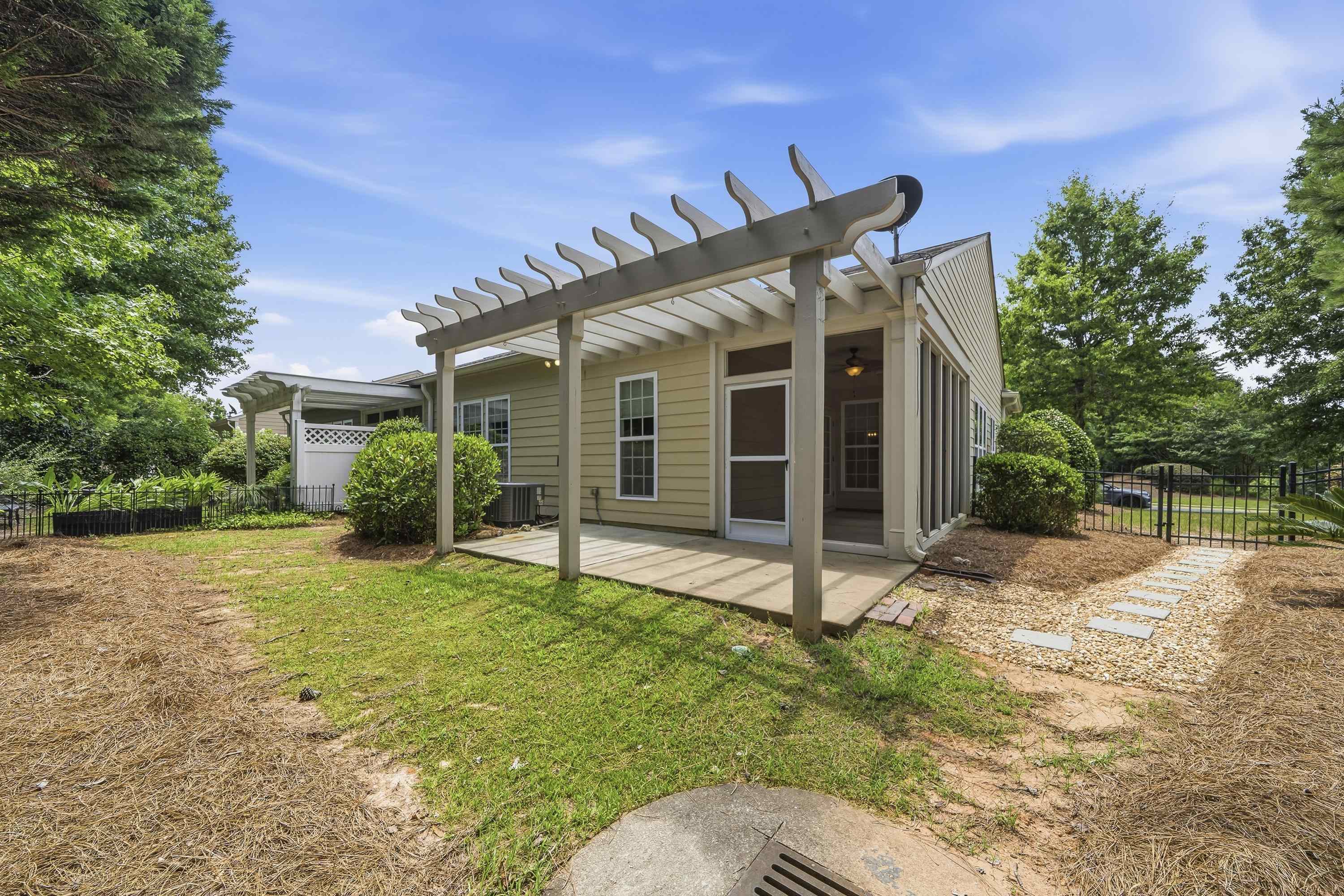 1371 SUMMER HOLLOW ROAD