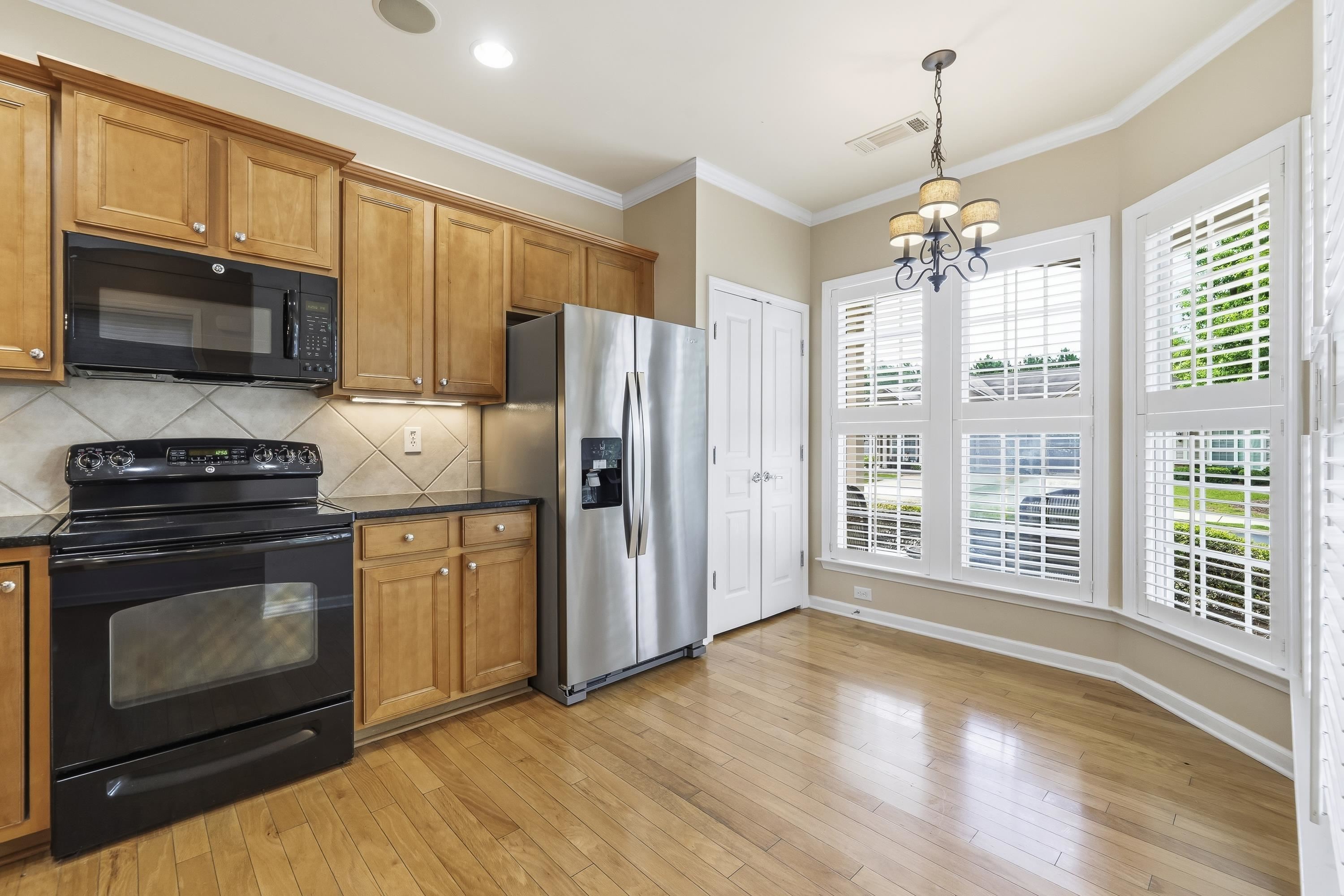 1371 SUMMER HOLLOW ROAD