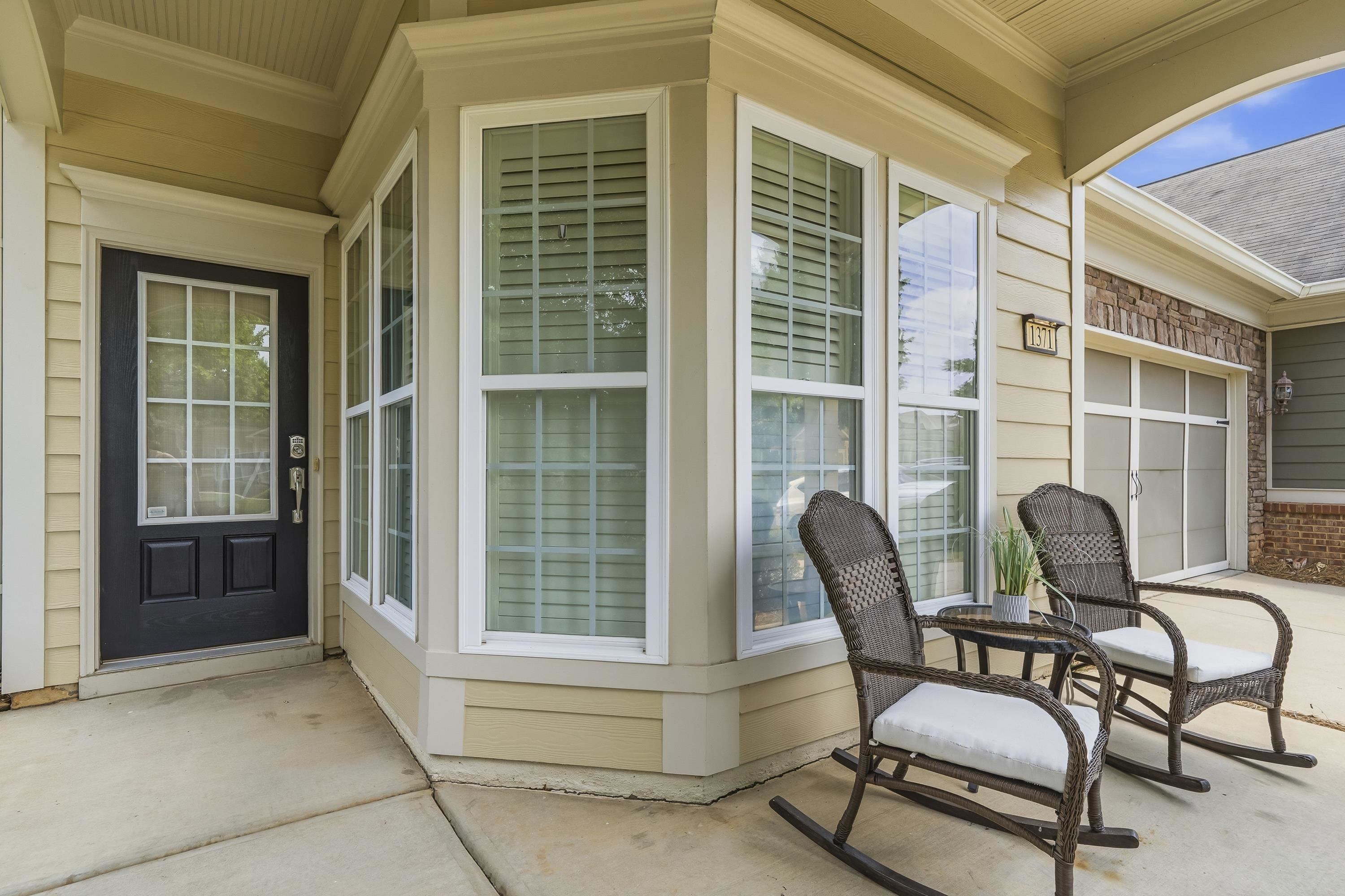 1371 SUMMER HOLLOW ROAD