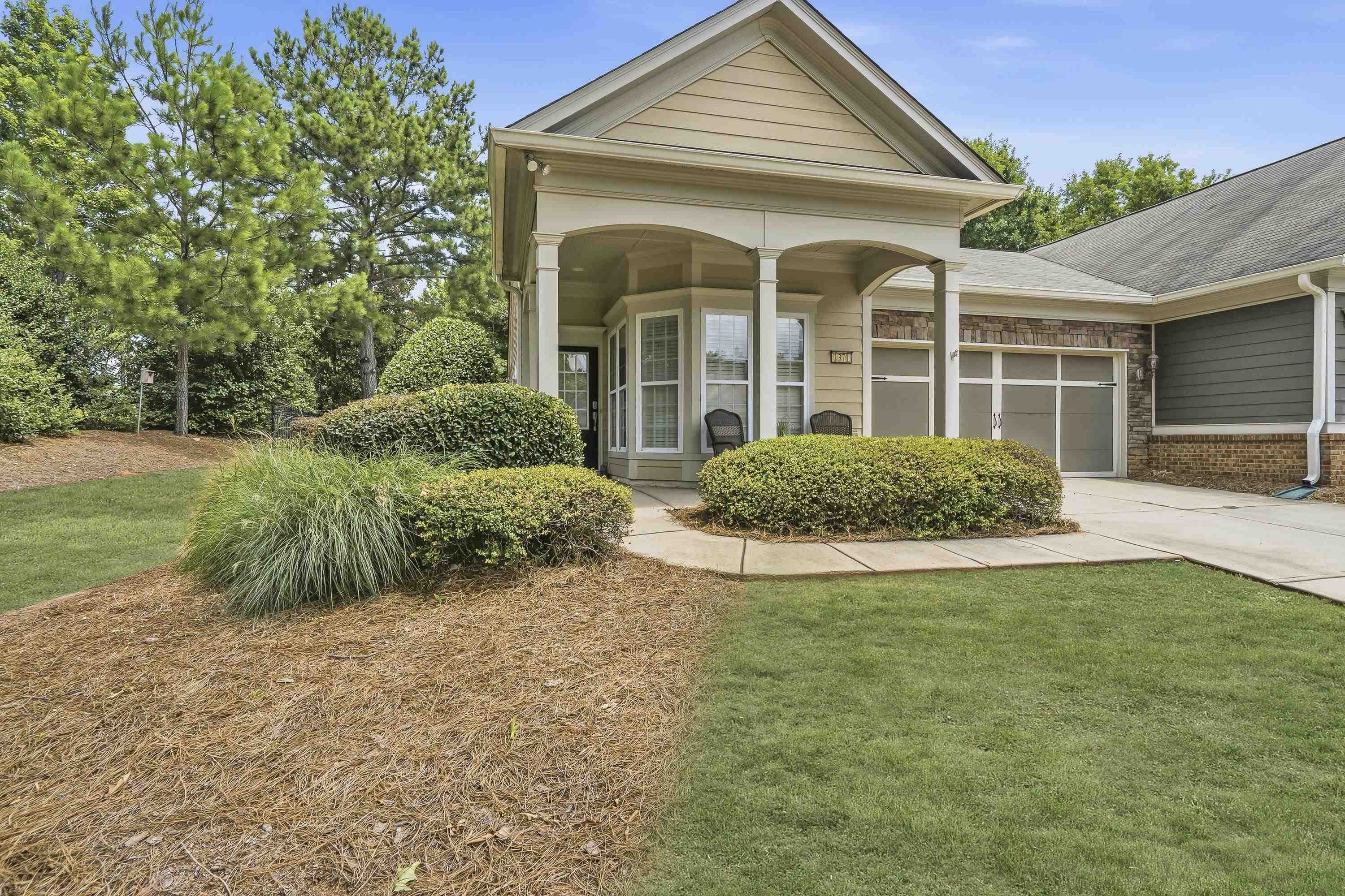 1371 SUMMER HOLLOW ROAD