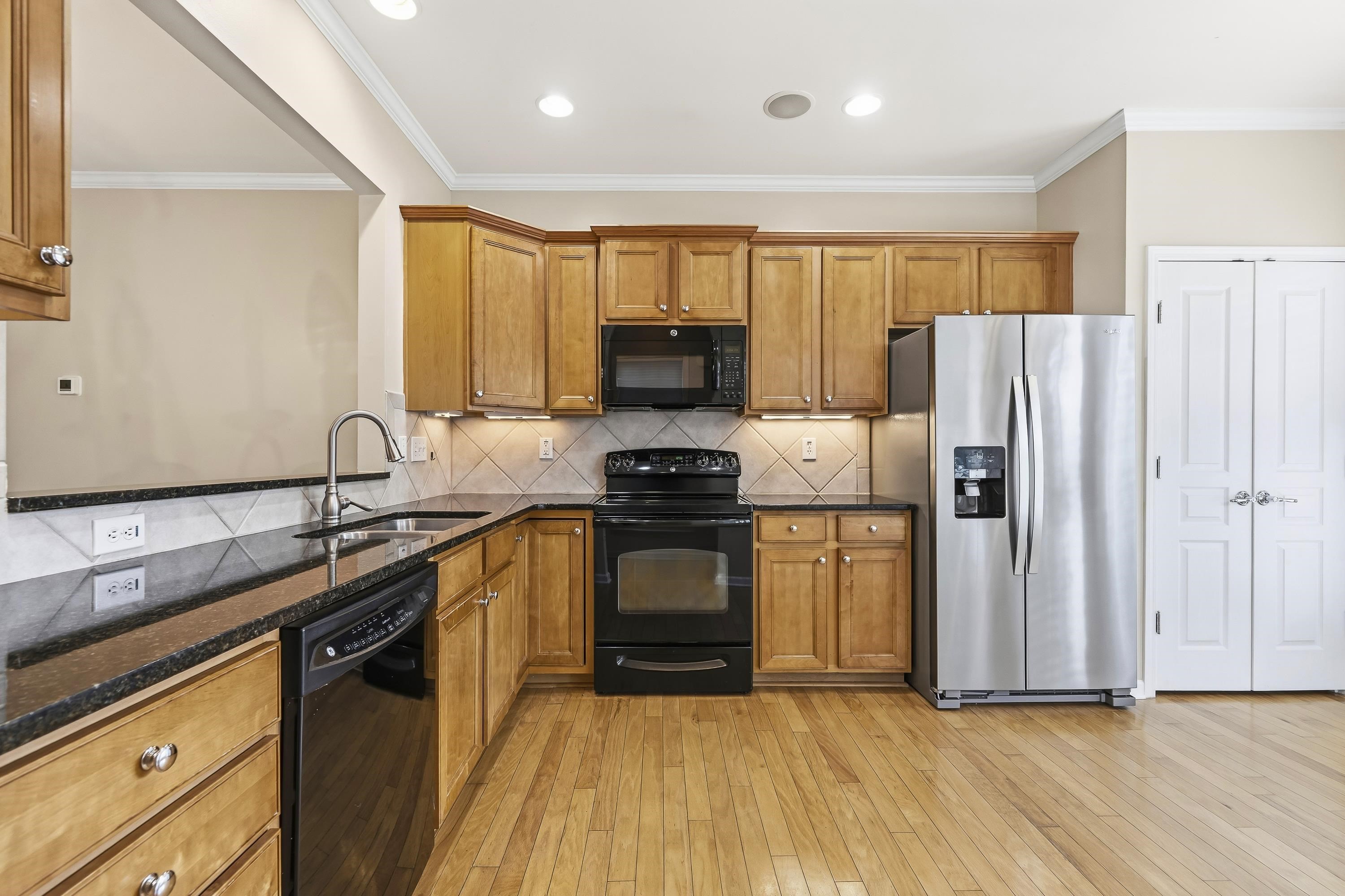 1371 SUMMER HOLLOW ROAD