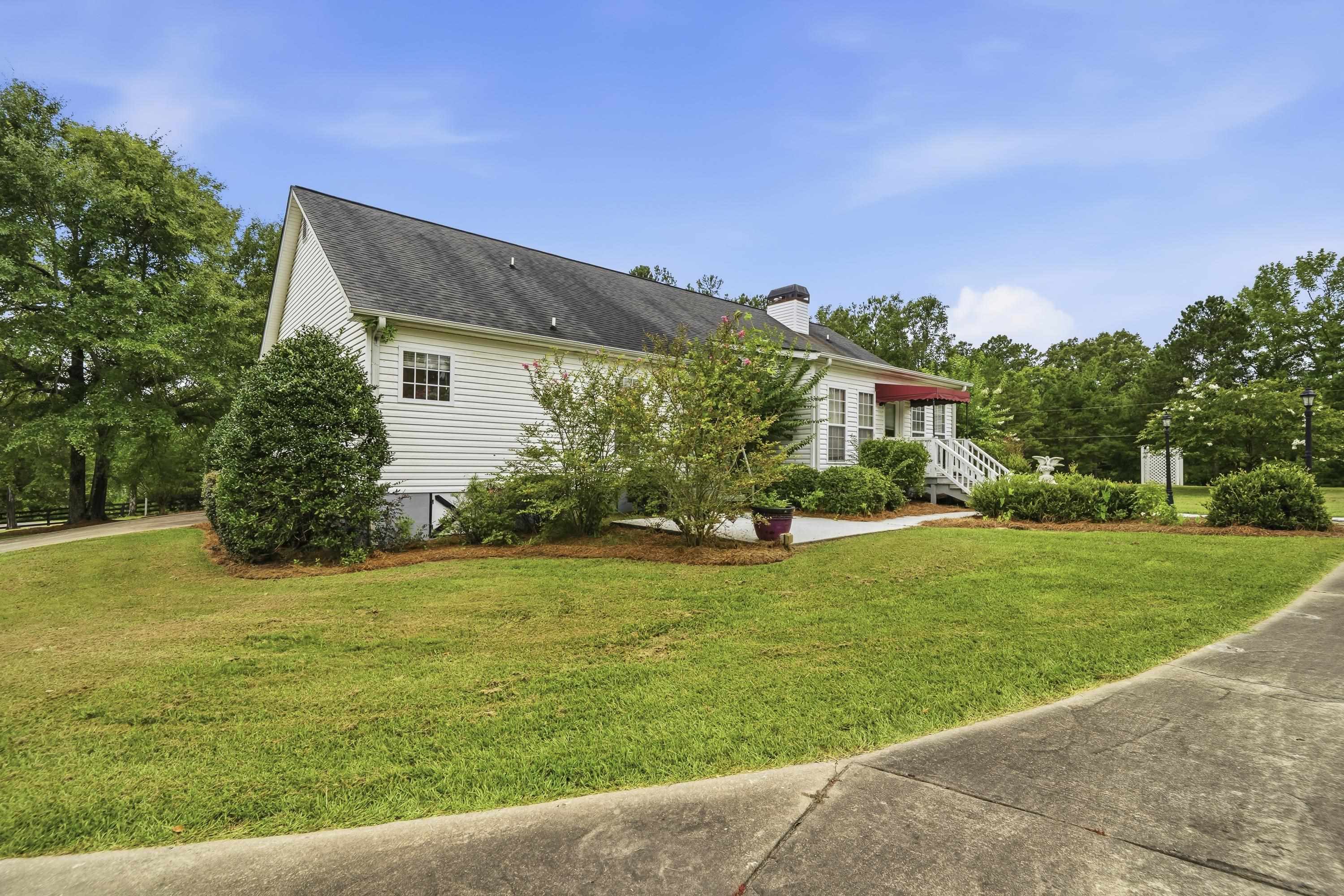 1062 GODFREY ROAD