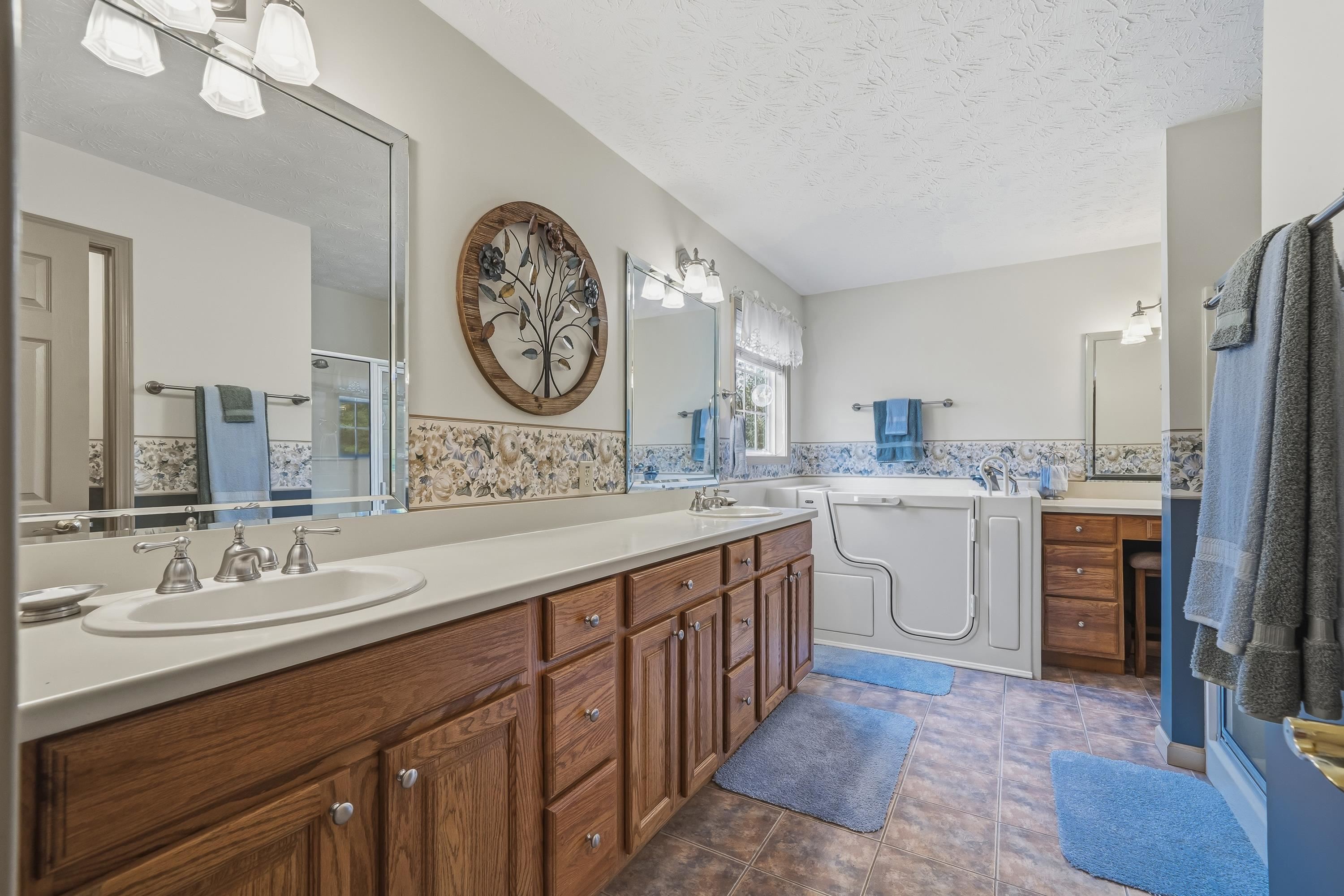 1062 GODFREY ROAD