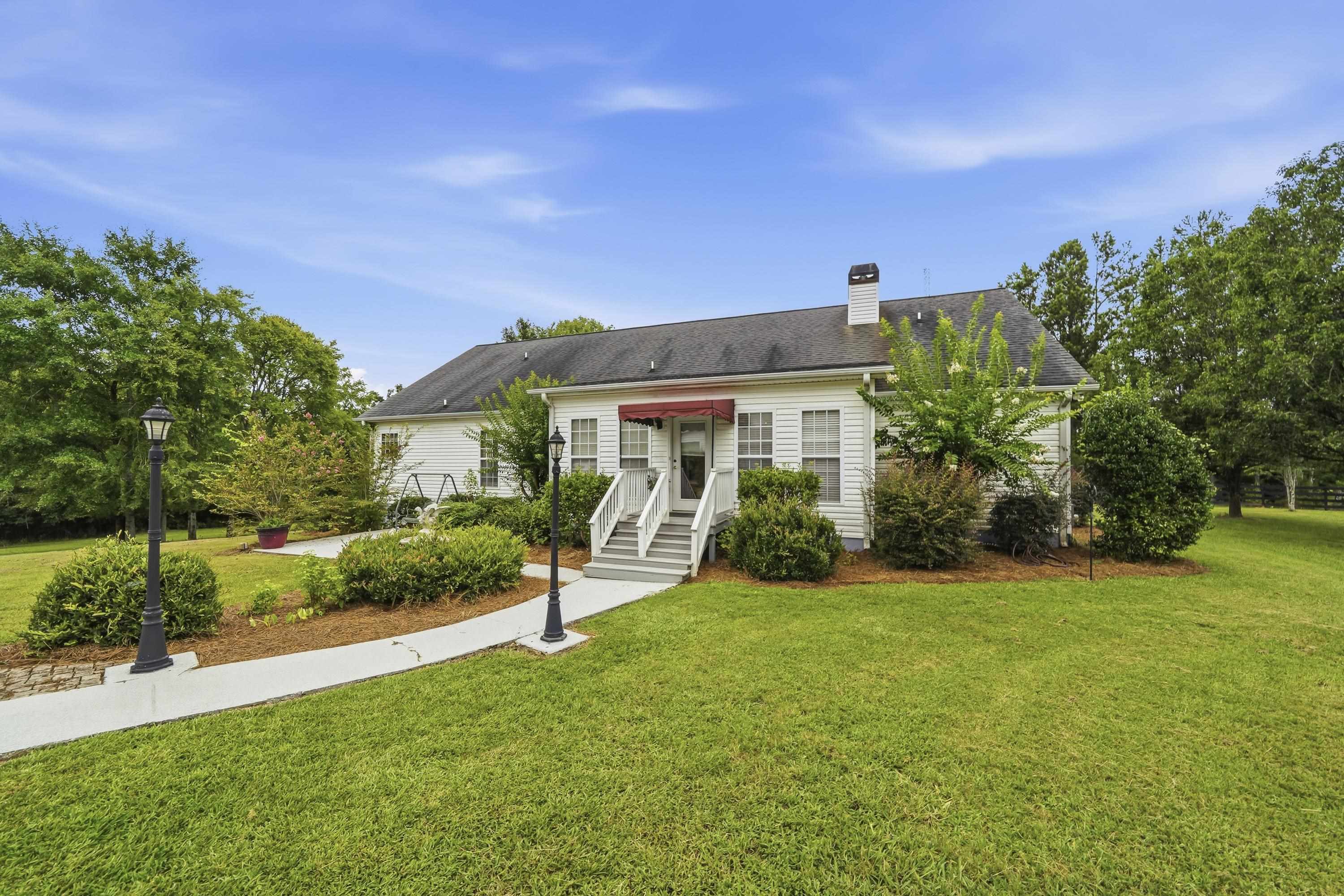 1062 GODFREY ROAD