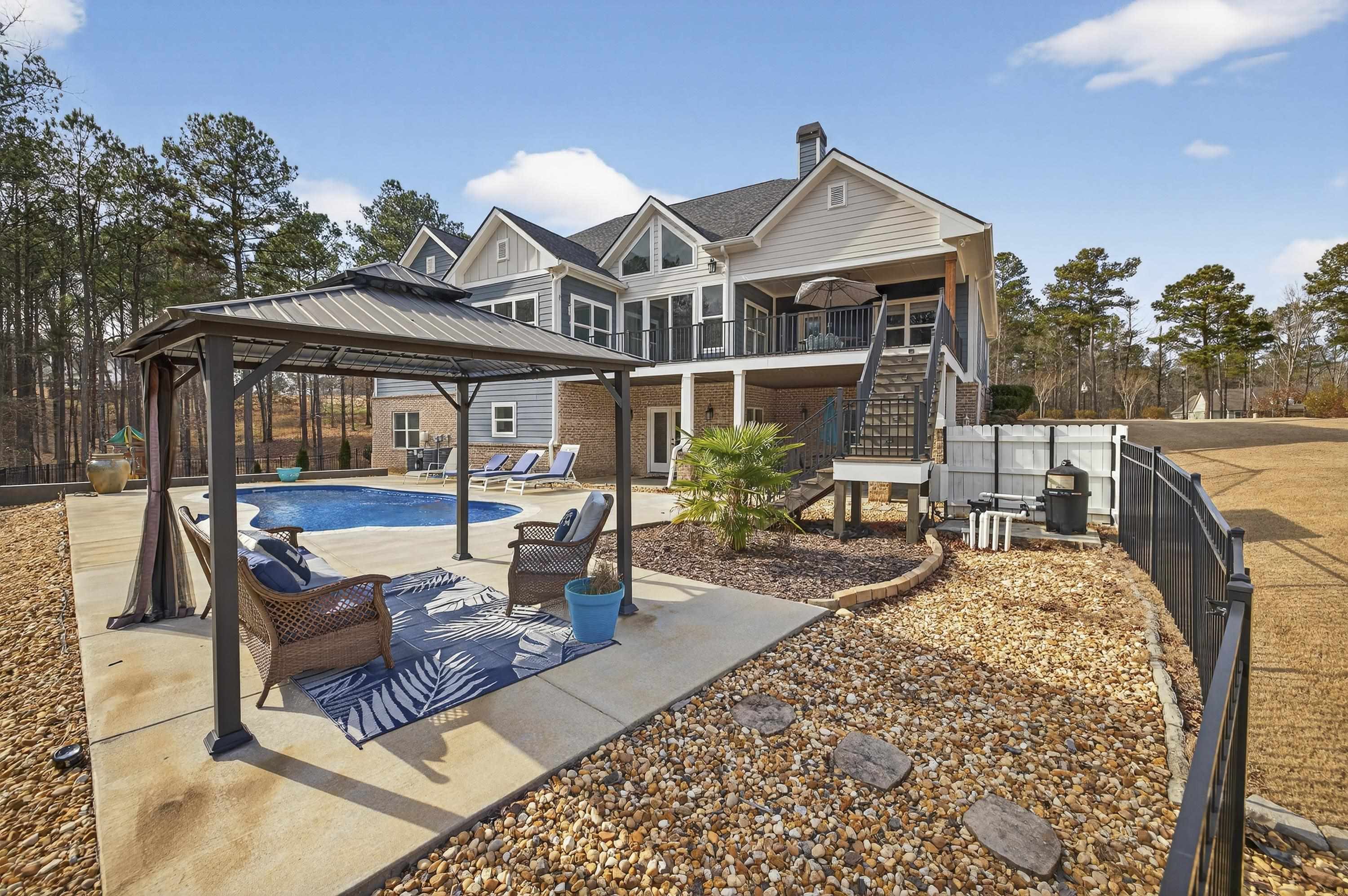 122 HARMONY BAY DRIVE