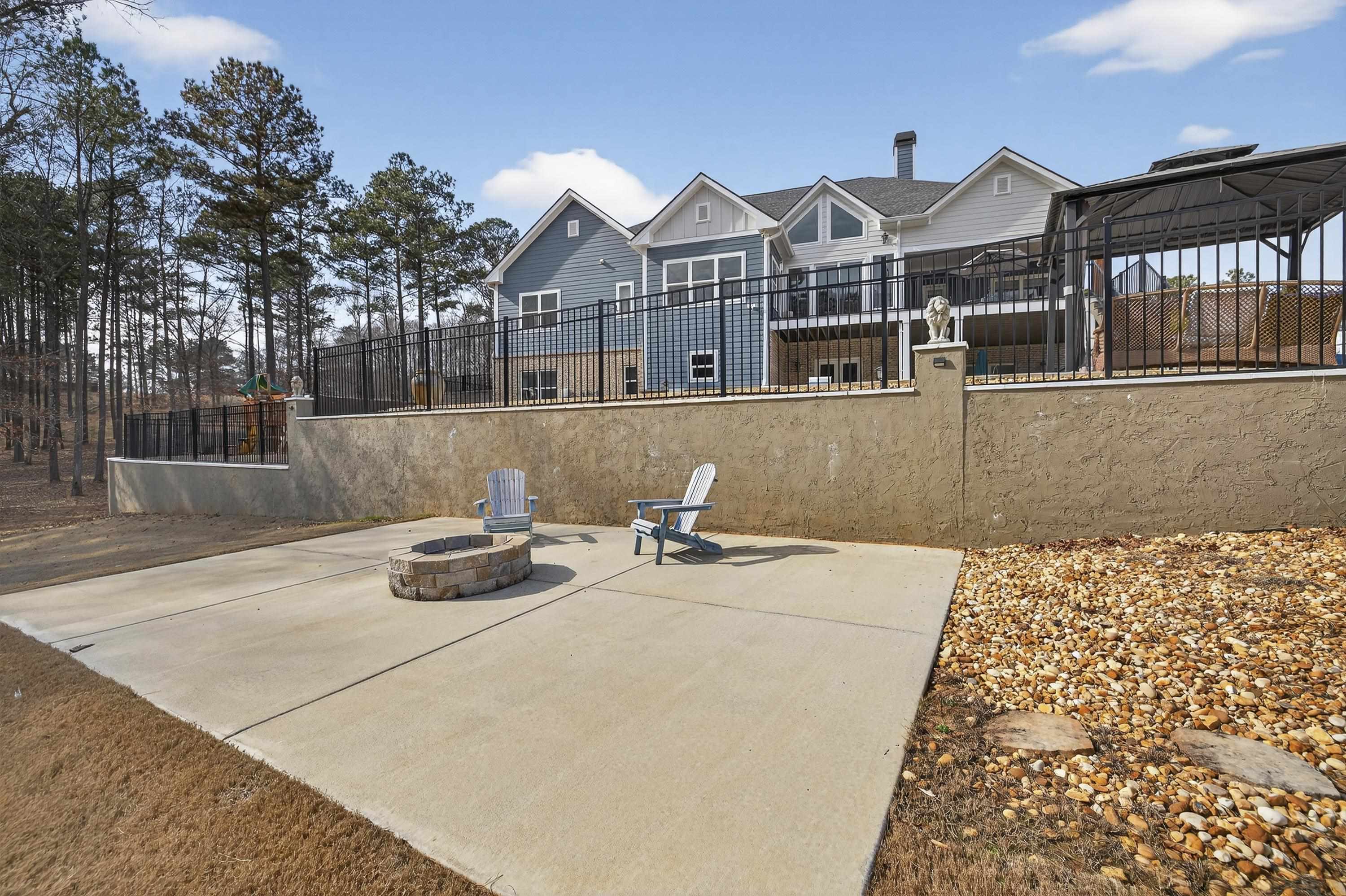 122 HARMONY BAY DRIVE