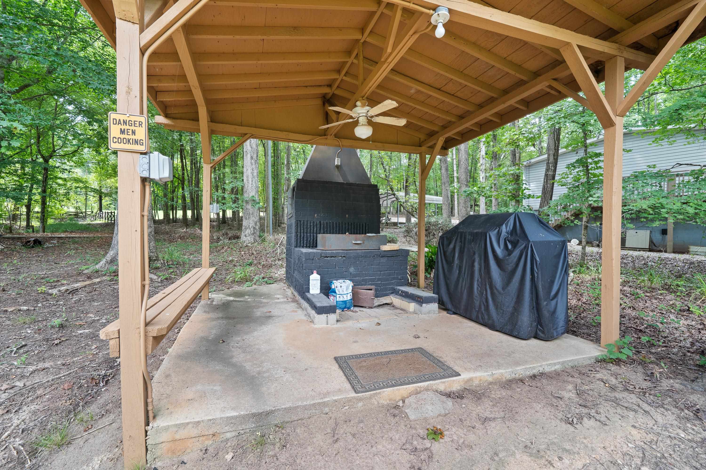 536 RIVERLAKE DRIVE