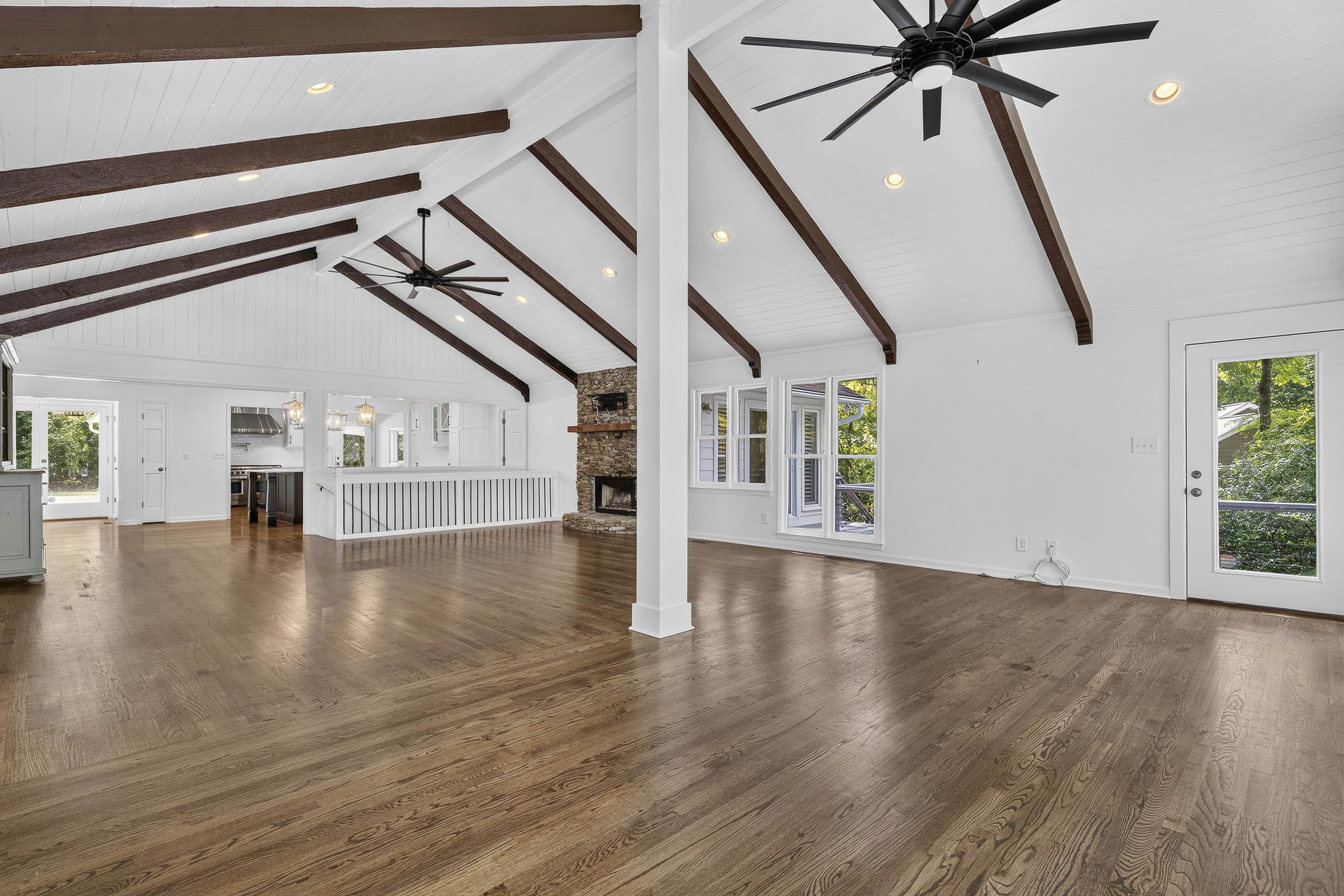 1660 APALACHEE WOODS TRAIL