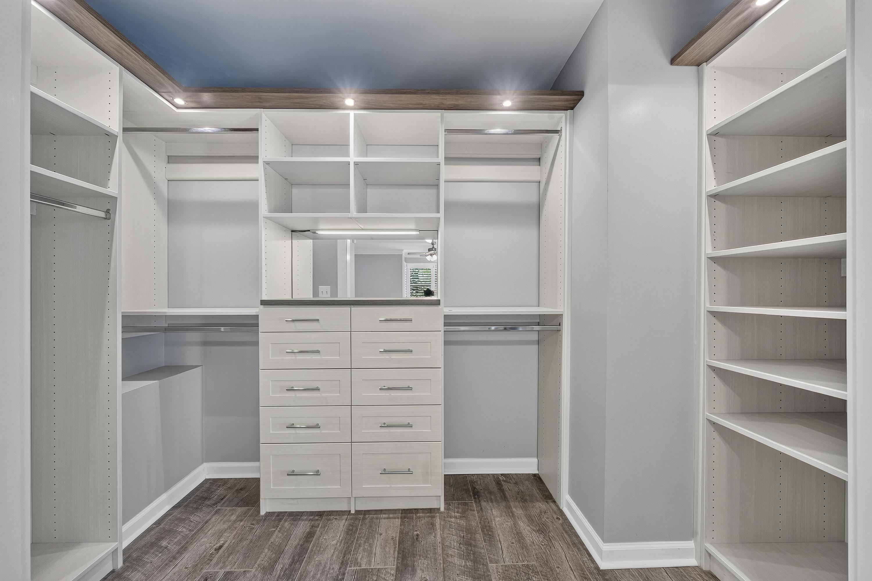 1660 APALACHEE WOODS TRAIL