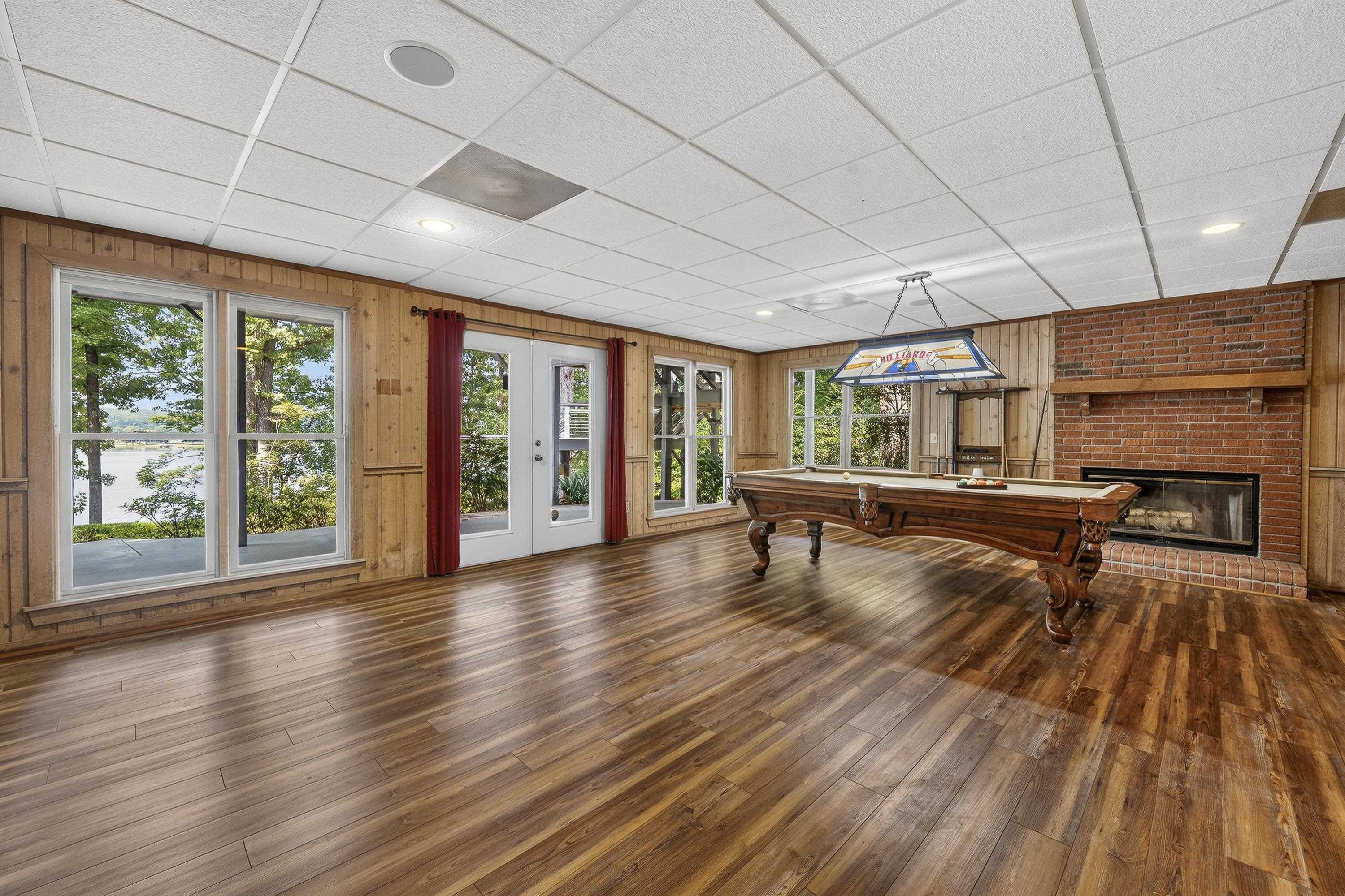 1660 APALACHEE WOODS TRAIL