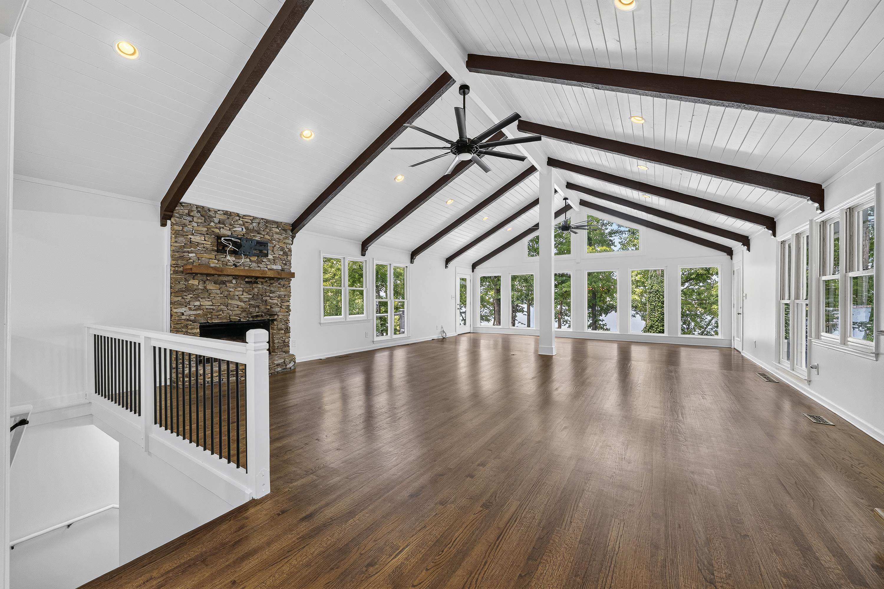 1660 APALACHEE WOODS TRAIL