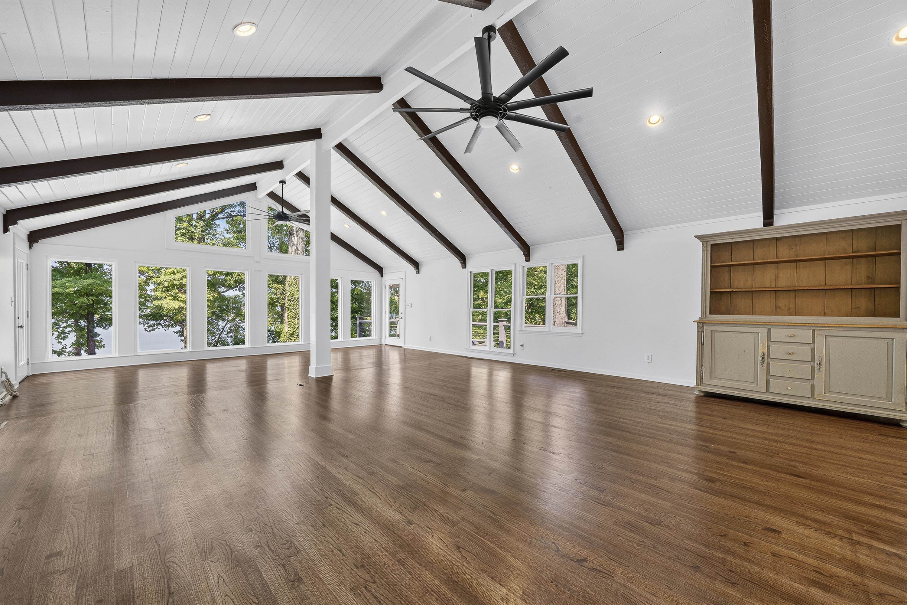 1660 APALACHEE WOODS TRAIL