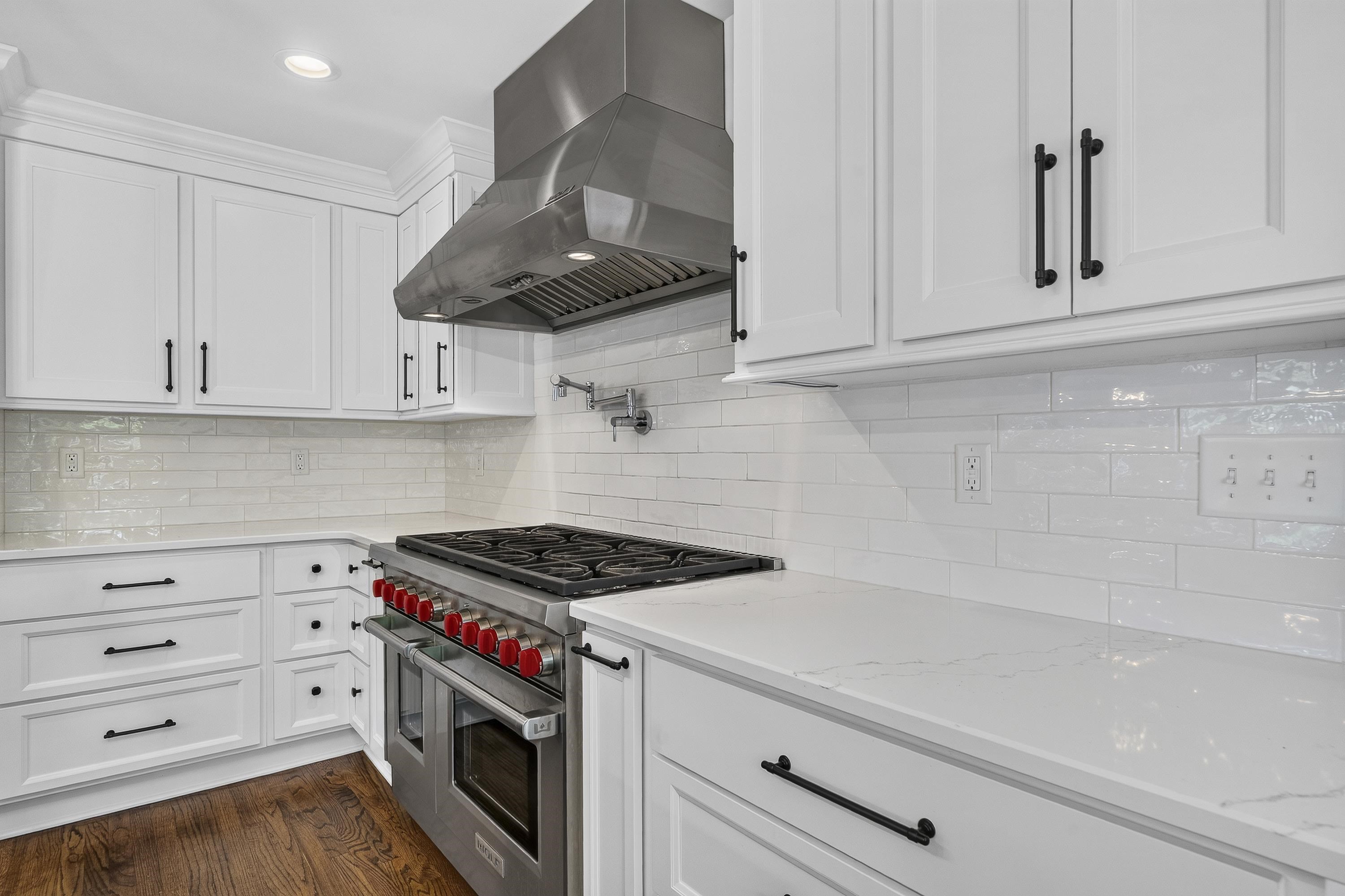 1660 APALACHEE WOODS TRAIL
