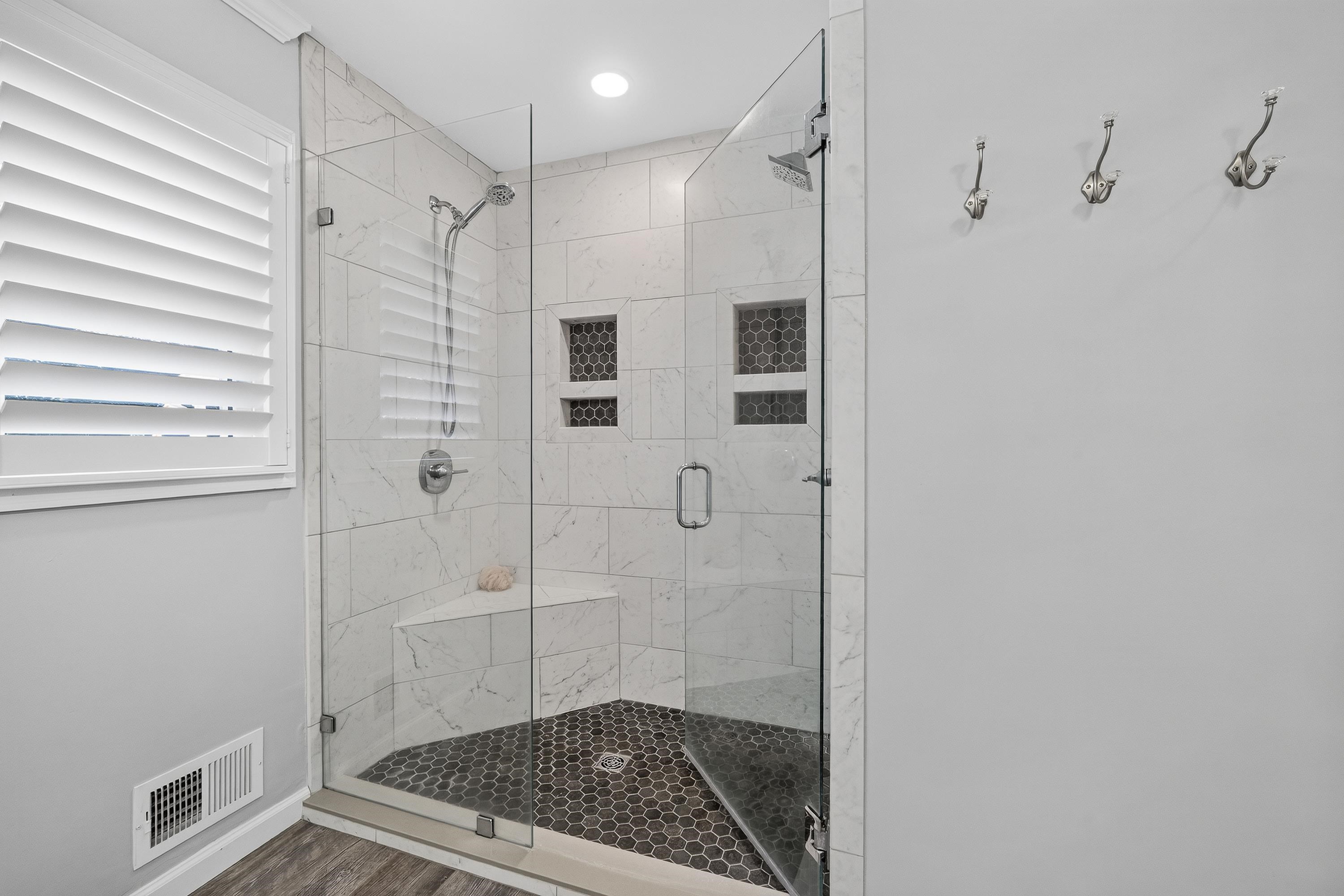 1660 APALACHEE WOODS TRAIL