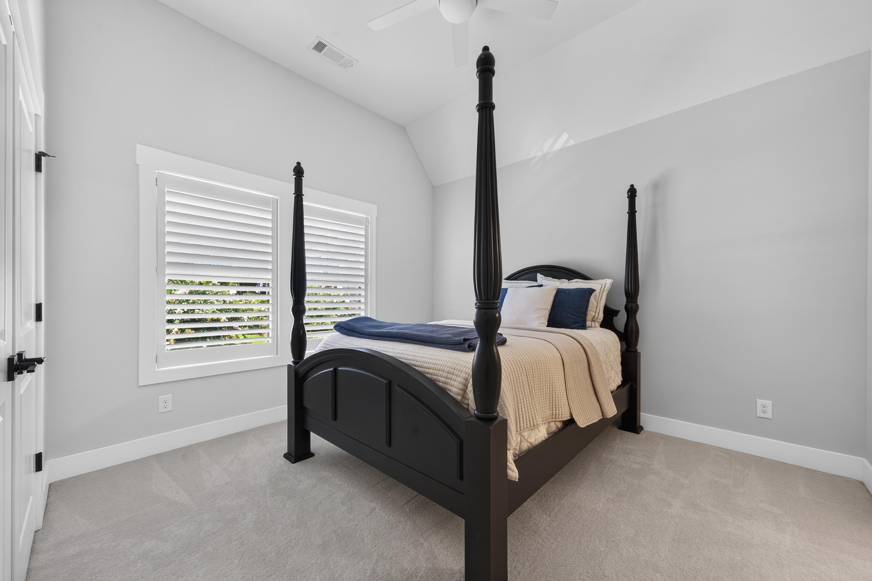 133 ARBORS LANE