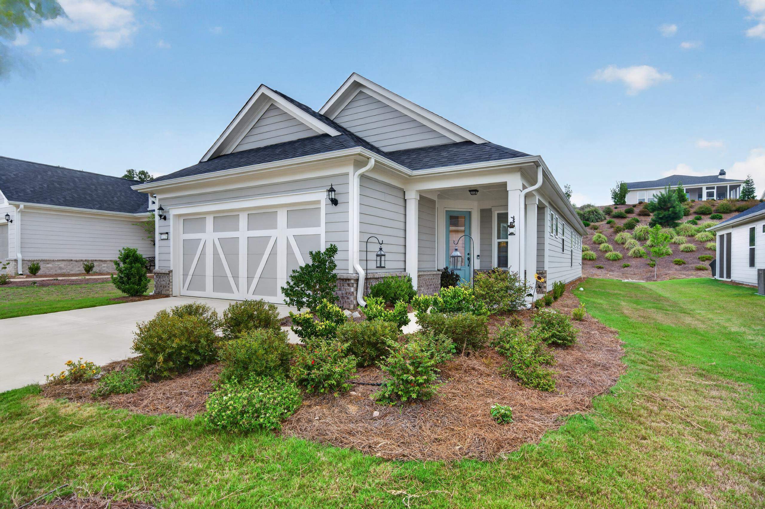 1228 CYPRESS WAY