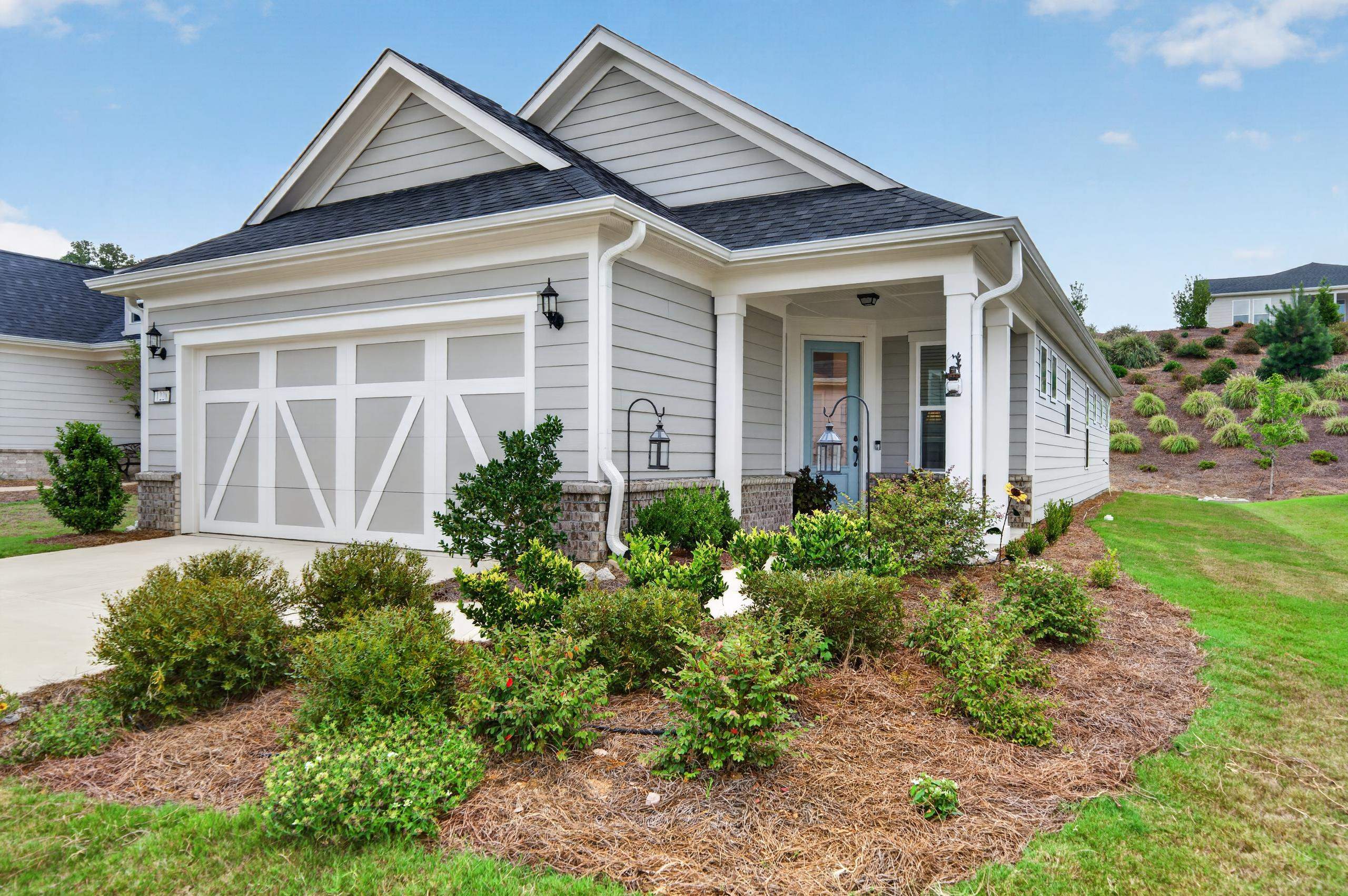 1228 CYPRESS WAY