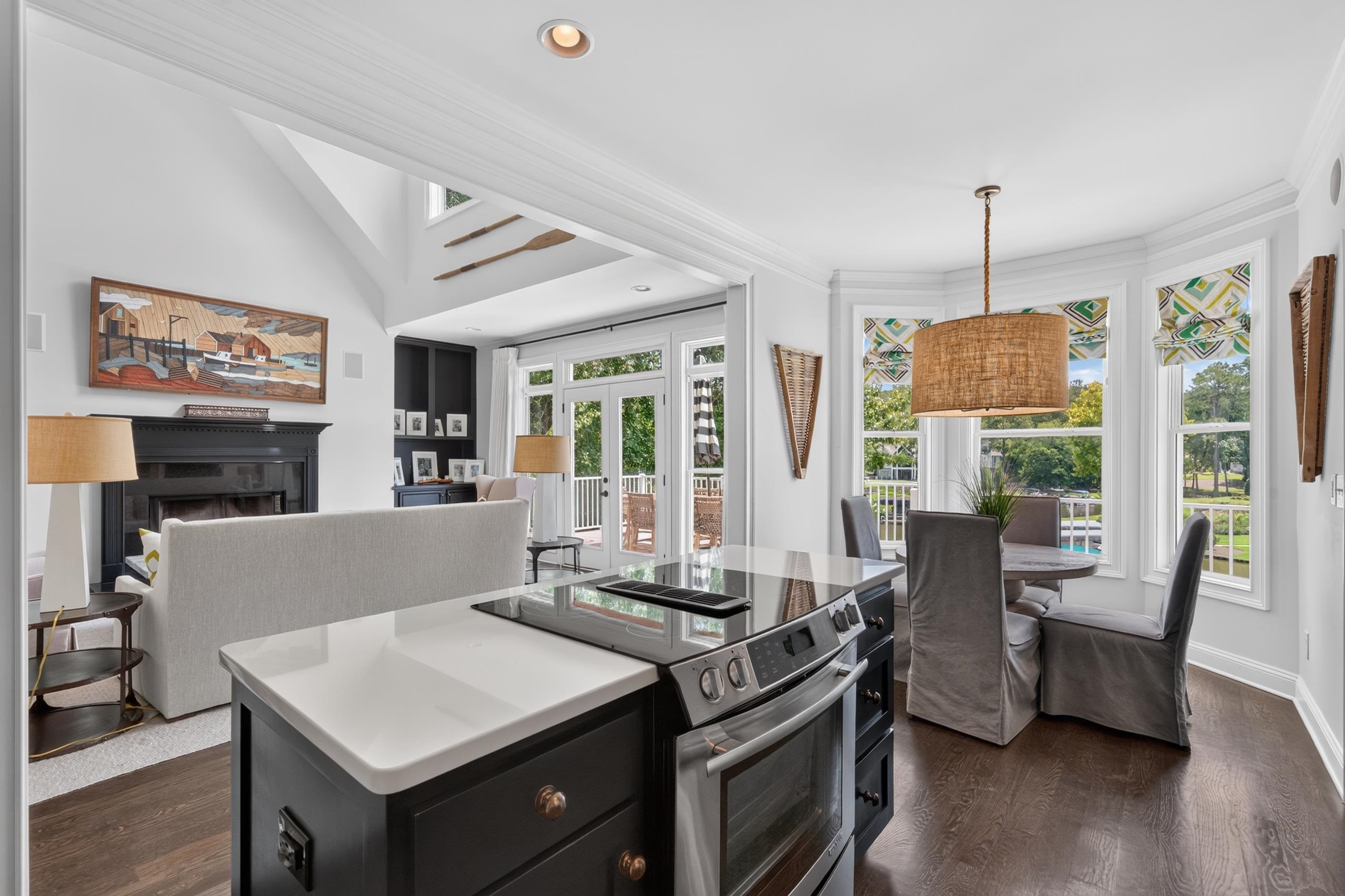 1001 KINGSFORD WAY