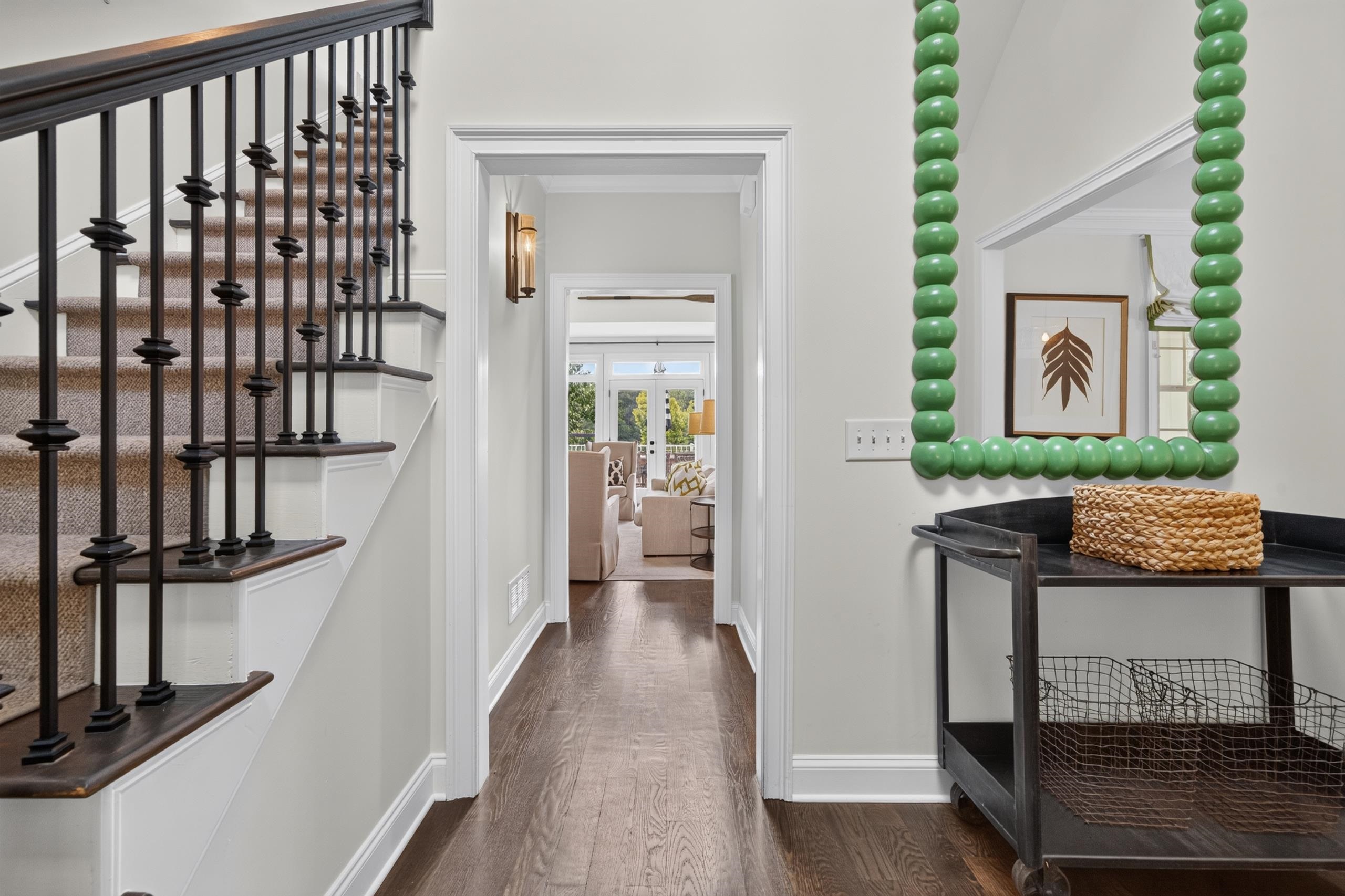 1001 KINGSFORD WAY